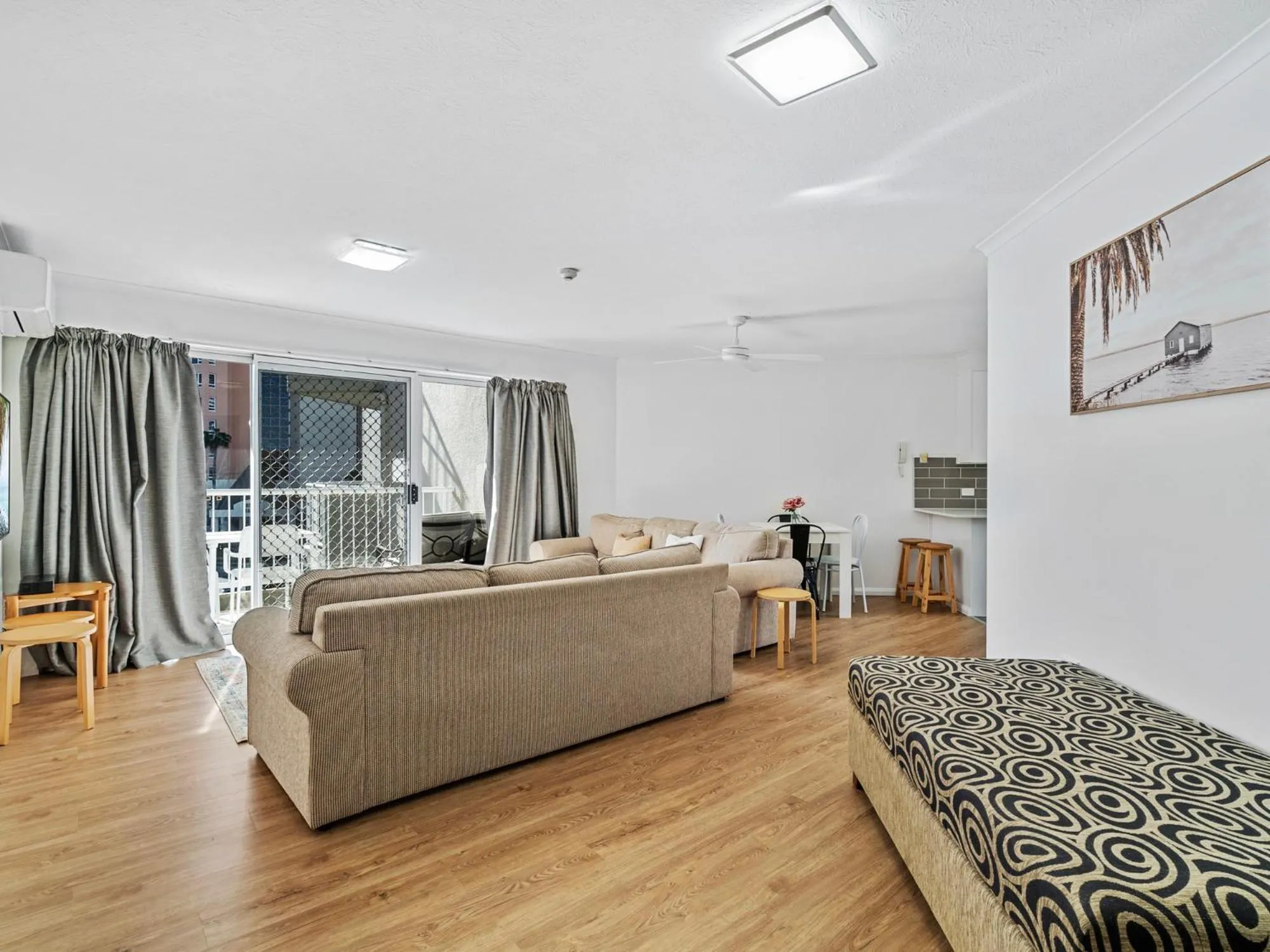 Living room in Markham Court