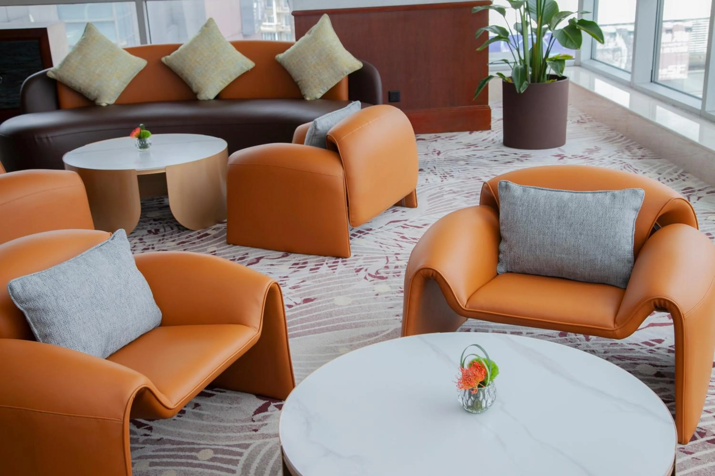 Seating area in Four Points by Sheraton Shanghai, Daning