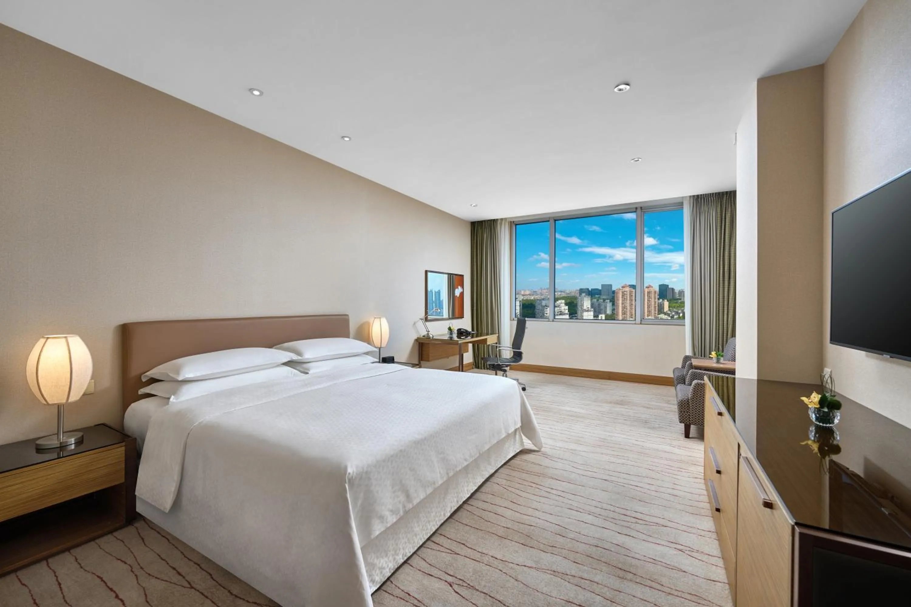 Bedroom, Bed in Four Points by Sheraton Shanghai, Daning