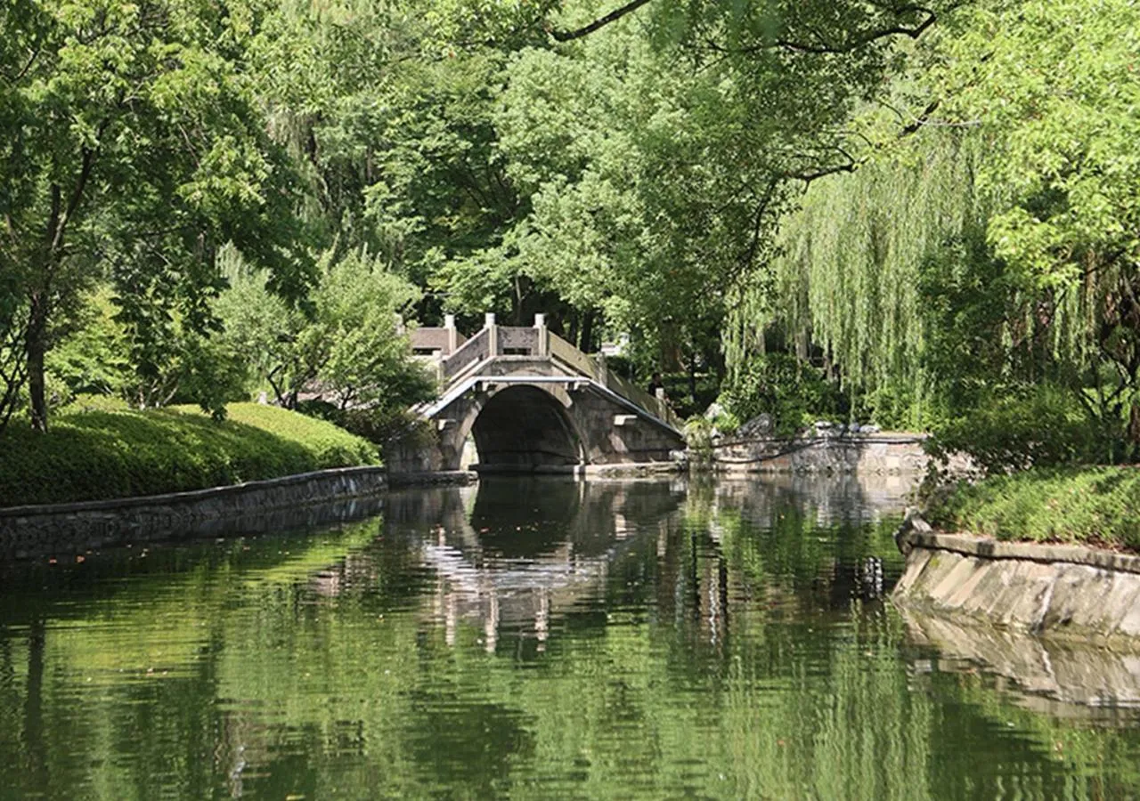 Other in Four Points by Sheraton Shanghai, Daning