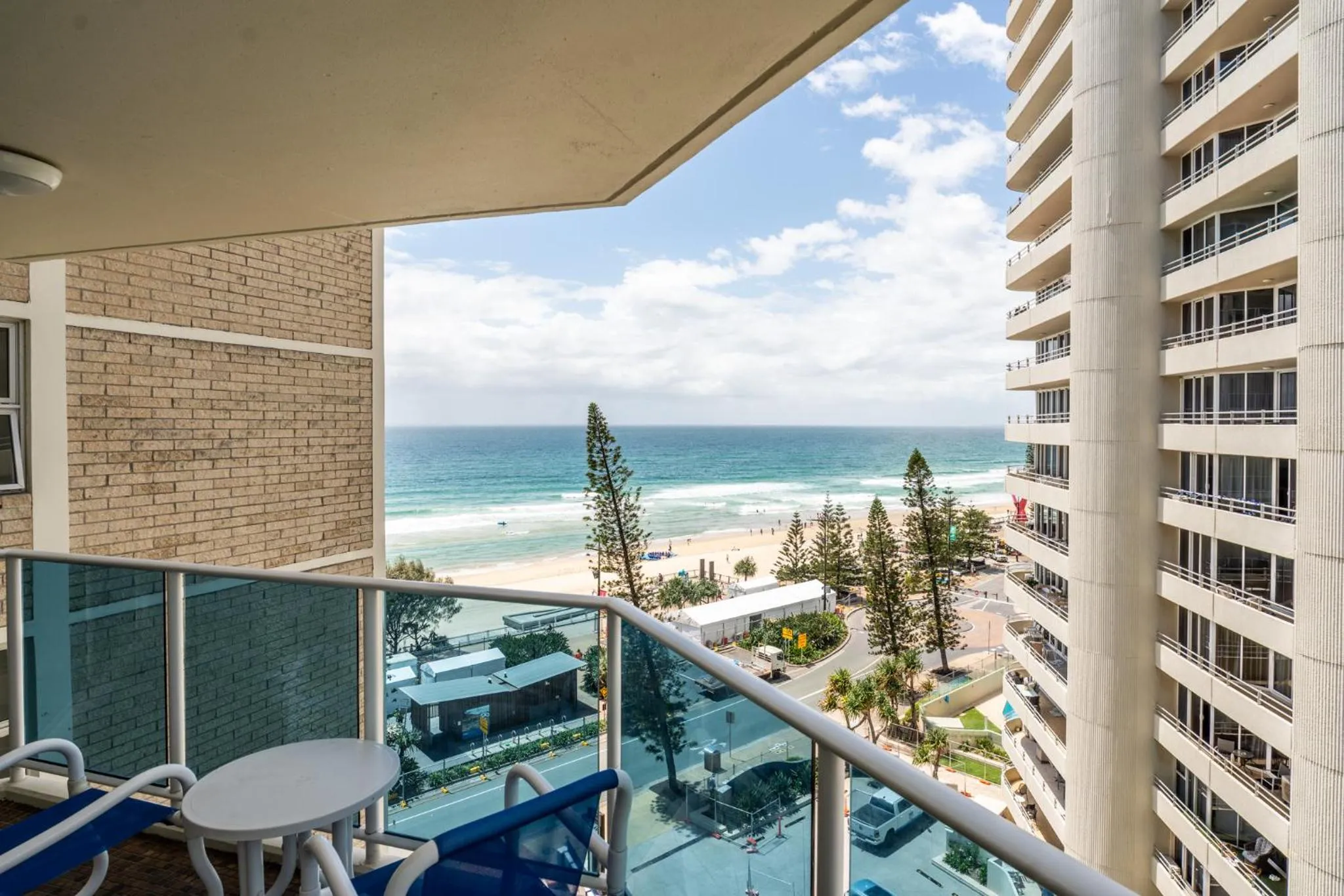 Balcony/Terrace in Grosvenor Beachfront Apartments Surfers Paradise