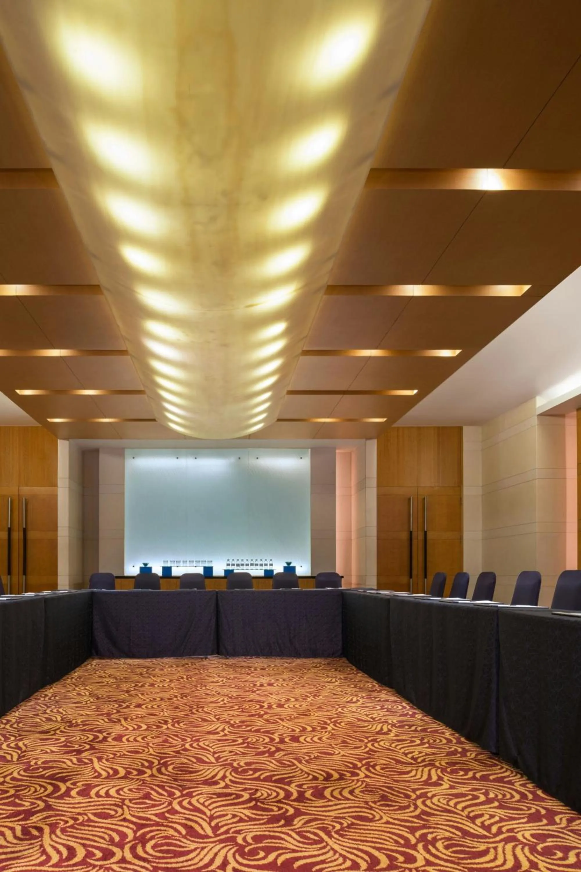 Meeting/conference room in The Yuluxe Sheshan, Shanghai, A Tribute Portfolio Hotel