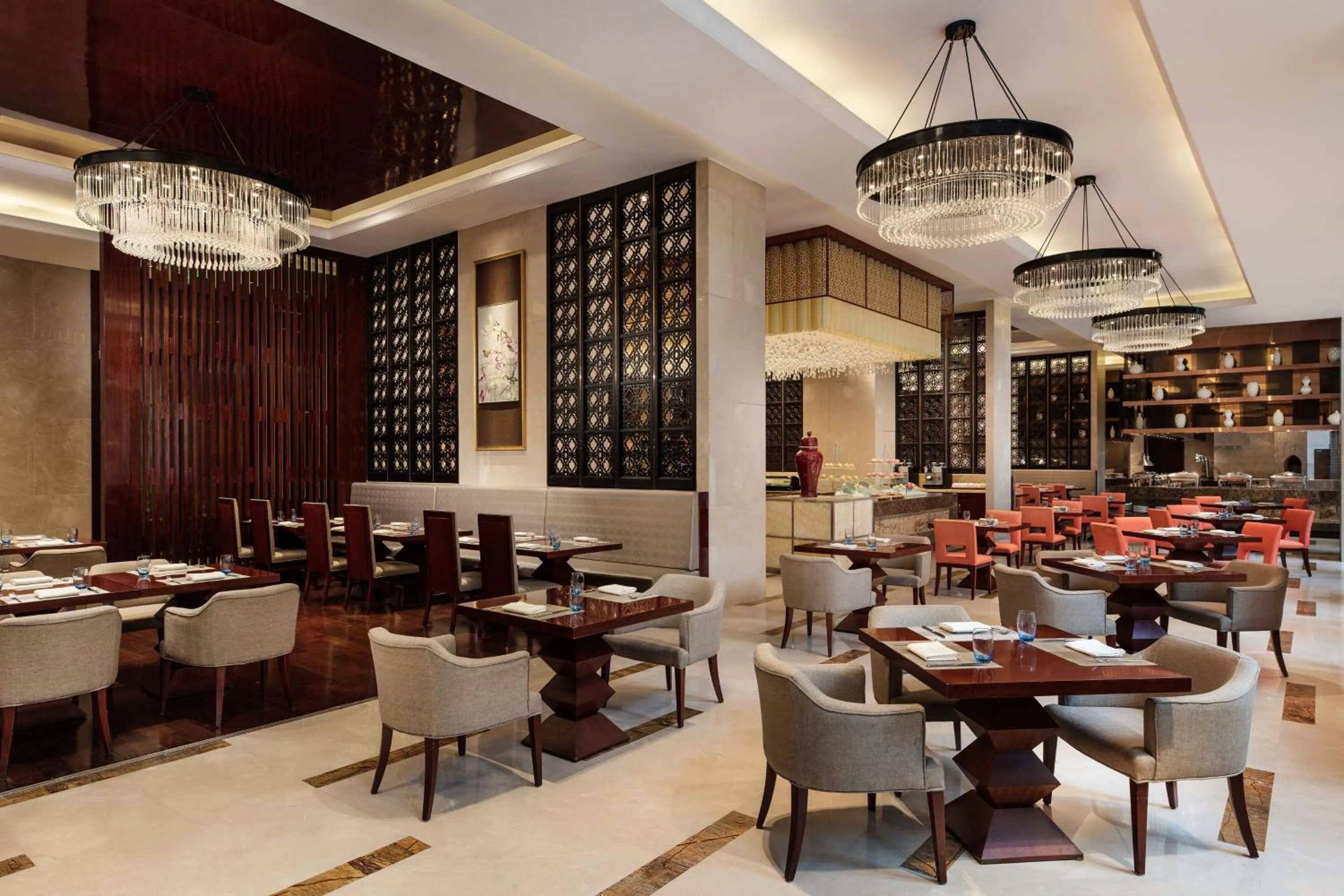 Restaurant/places to eat in Sheraton Zhenjiang Hotel