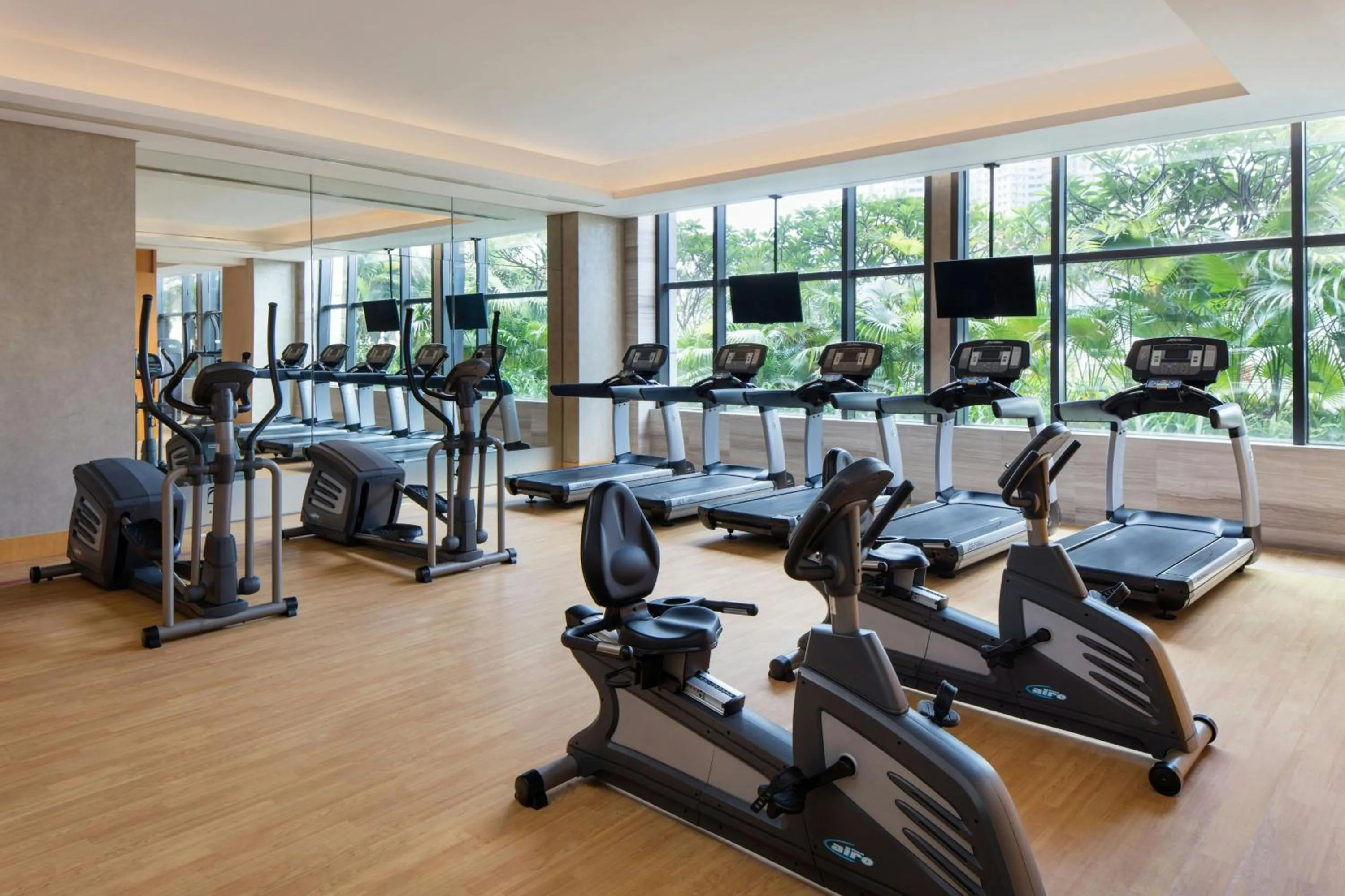 Fitness centre/facilities in Sheraton Zhongshan Hotel