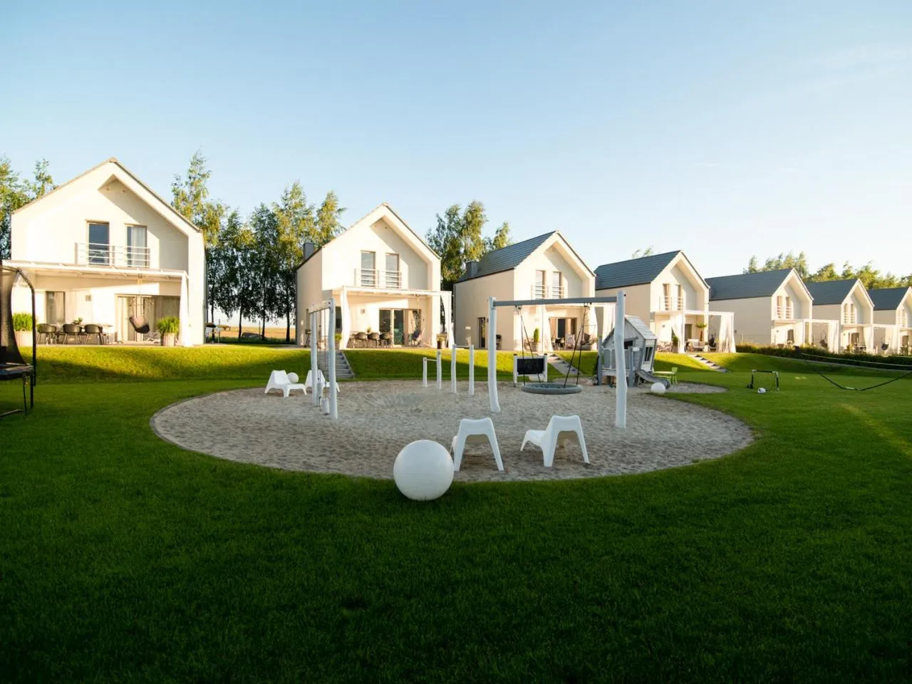 Property building in KOMFORTOWE DOMKI Brzozowa Przystań nad morzem we Władysławowie