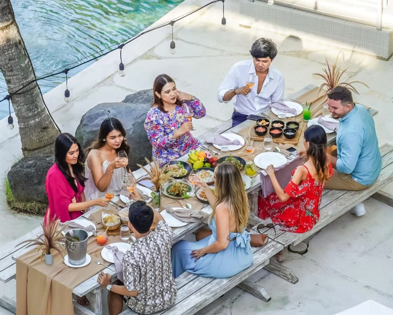 Restaurant/places to eat in Cross Bali Breakers