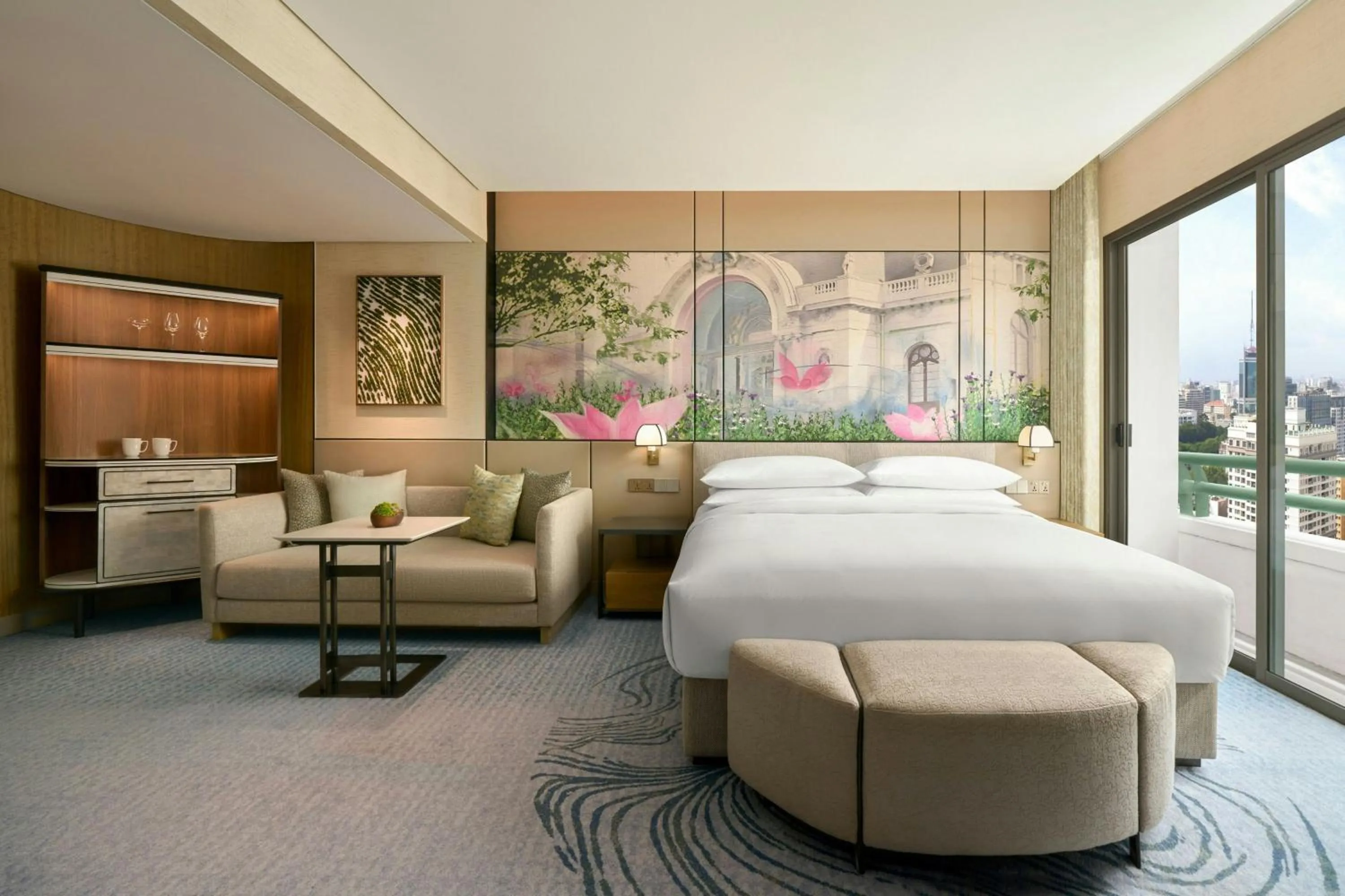 Bedroom, Bed in Sheraton Saigon Grand Opera Hotel