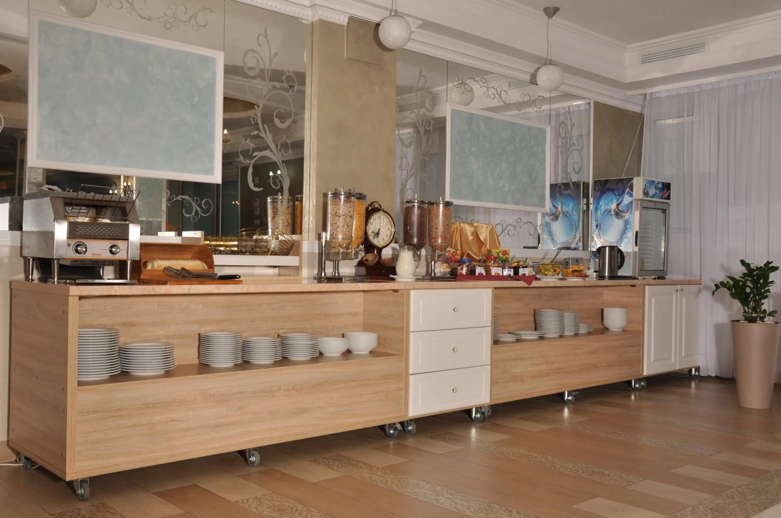 Coffee/tea facilities in Hotel Bulevard Prestige