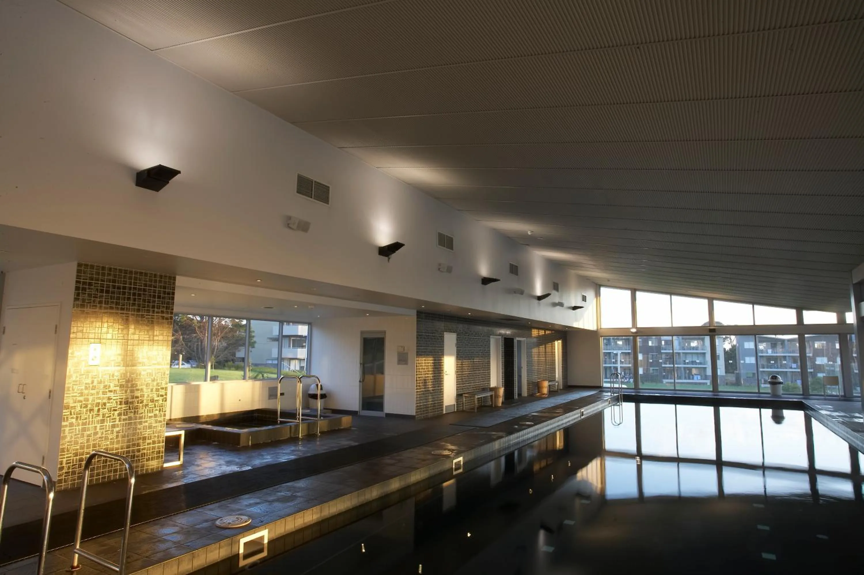 Swimming pool in Silverwater Resort Phillip Island