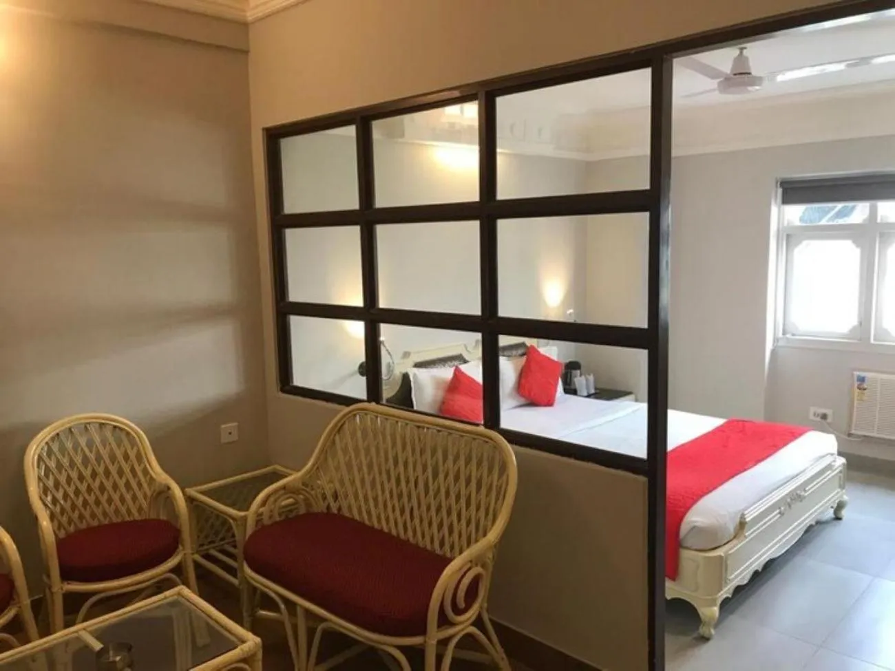 Seating area, Bed in Park Palace Hotel