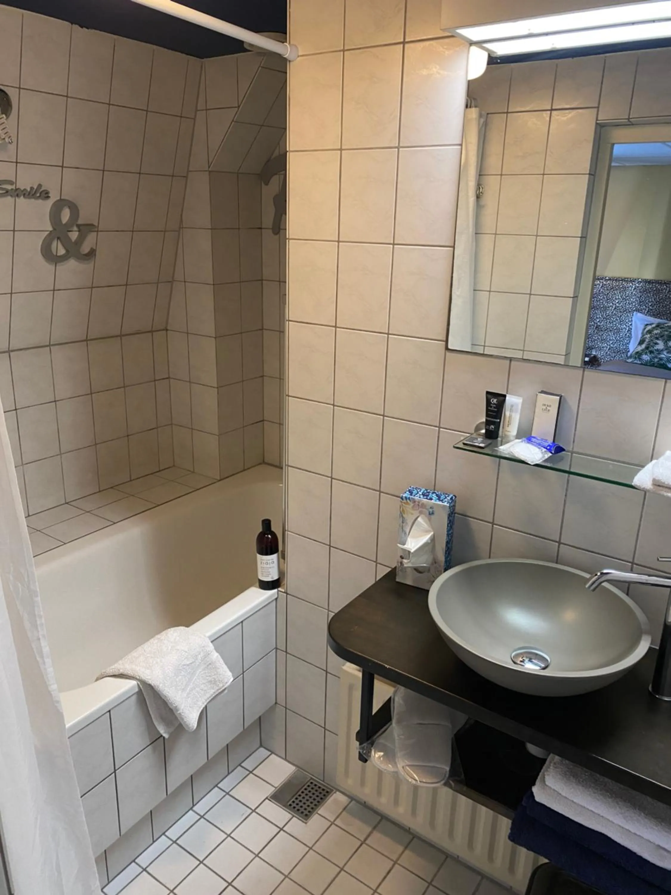 Shower in De Post B&B Restaurant