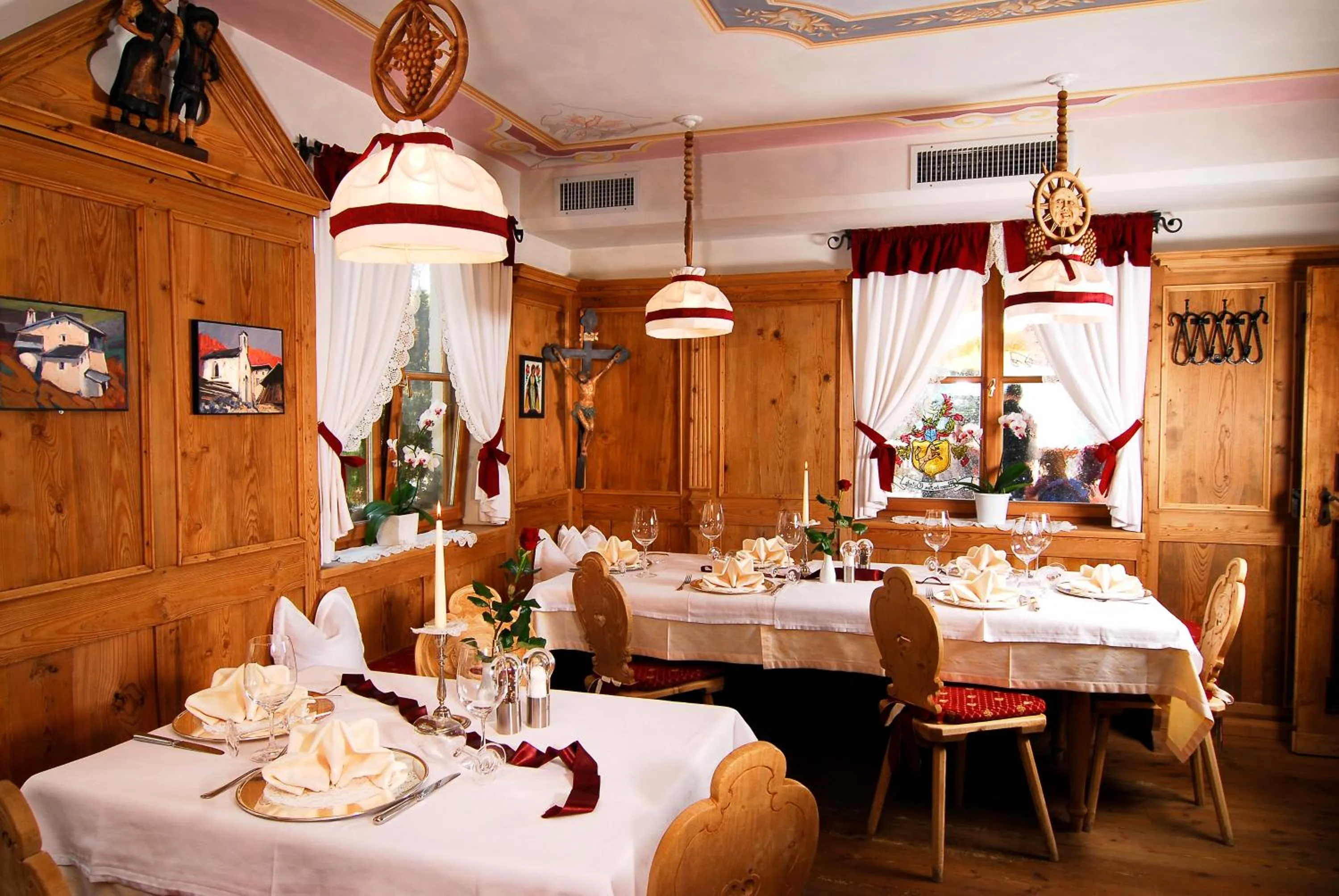 Restaurant/places to eat in Small Hotel Sonne