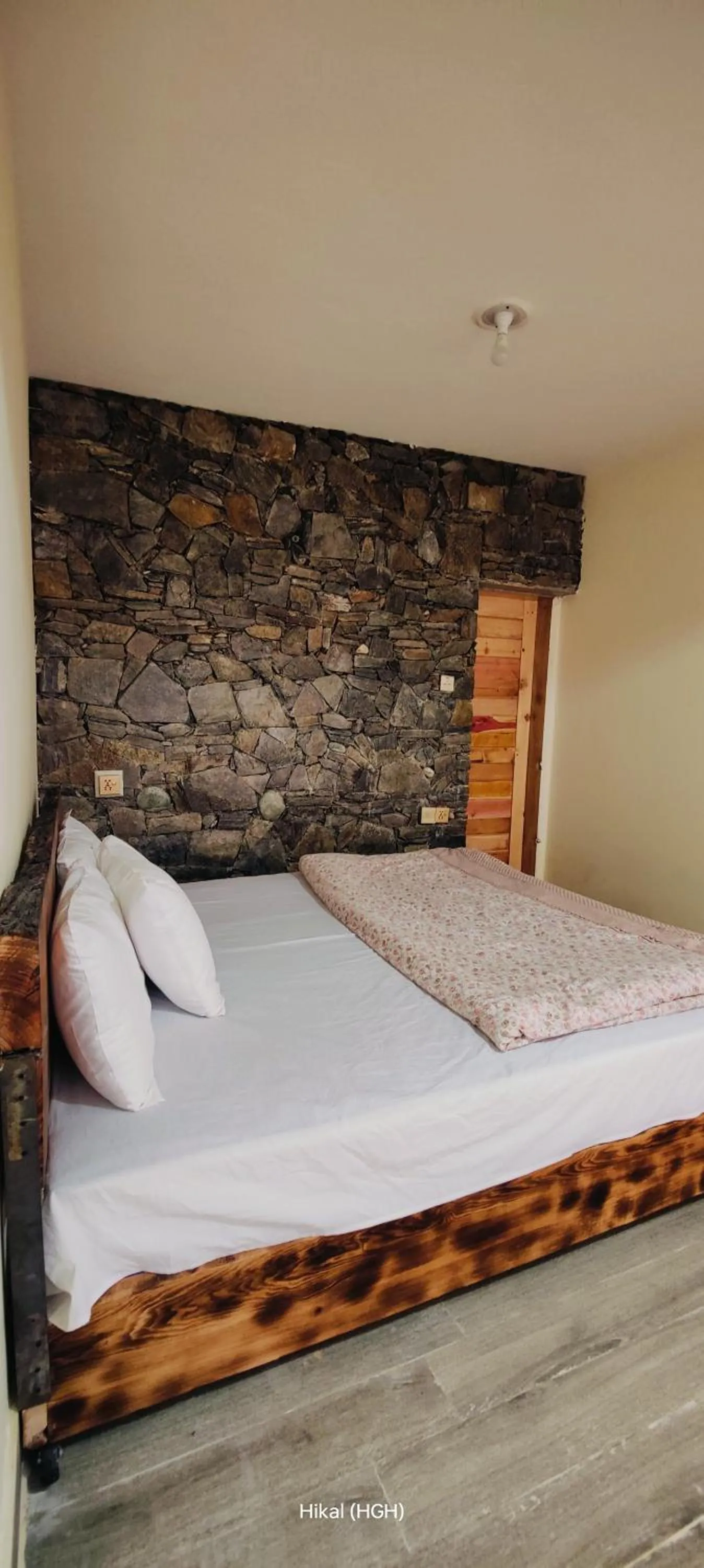 Bed in Hikal Guest House