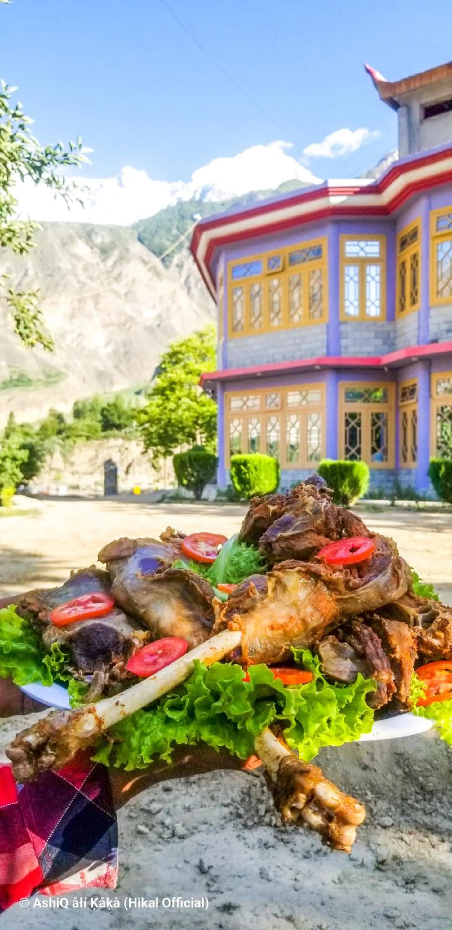 Property building in Hikal Guest House