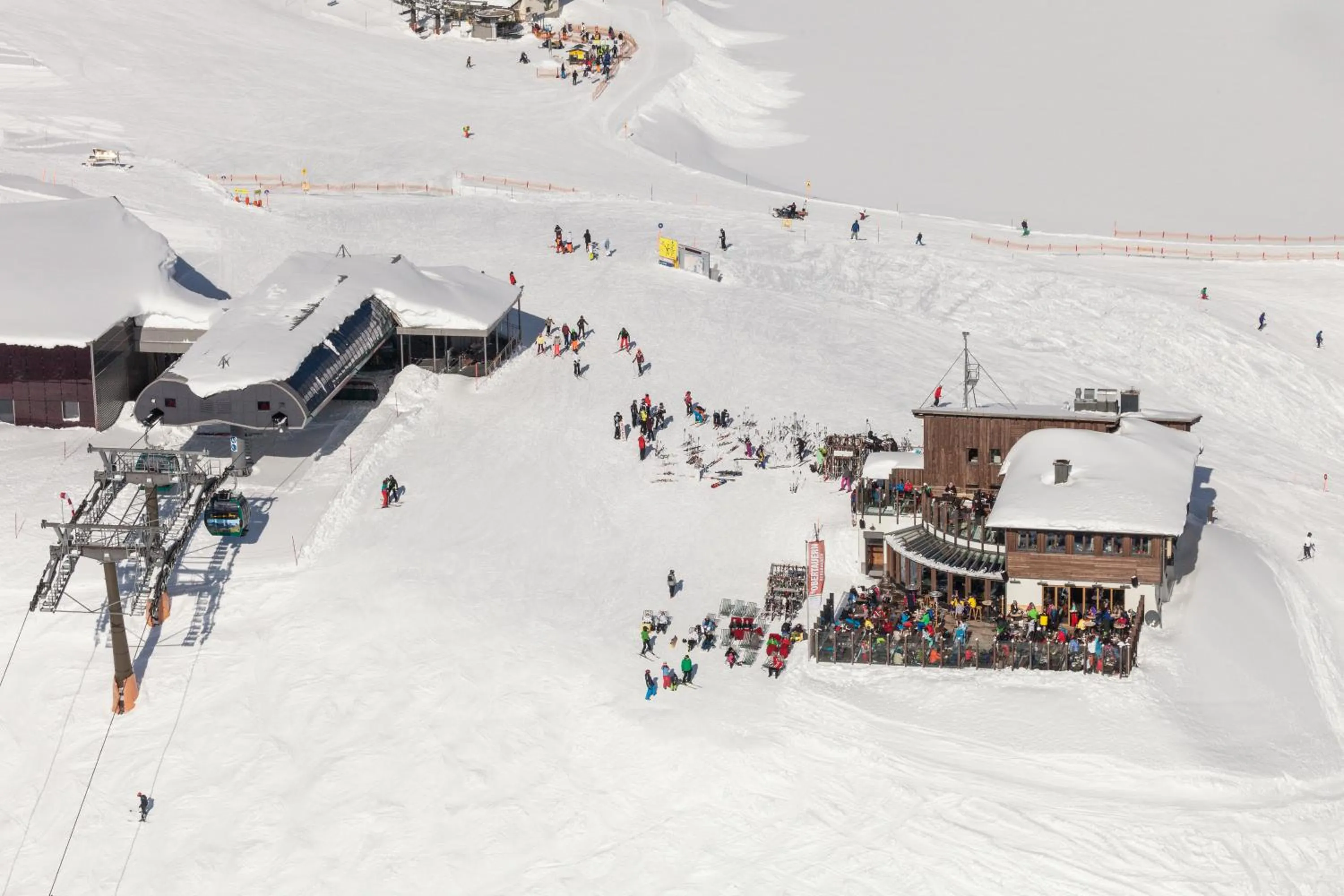 Skiing in Mountain Vita