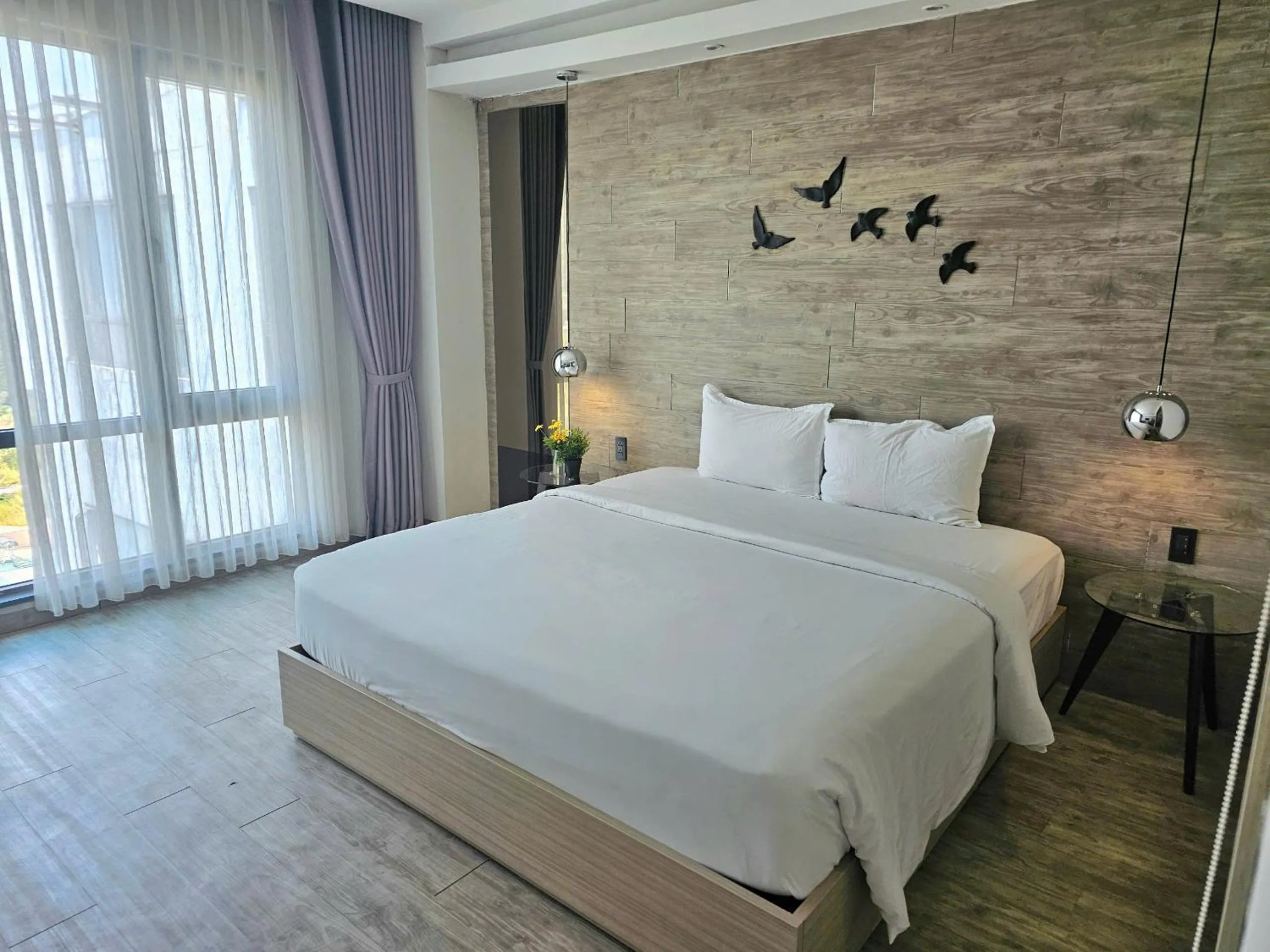 Bed in The Luxe Da Lat
