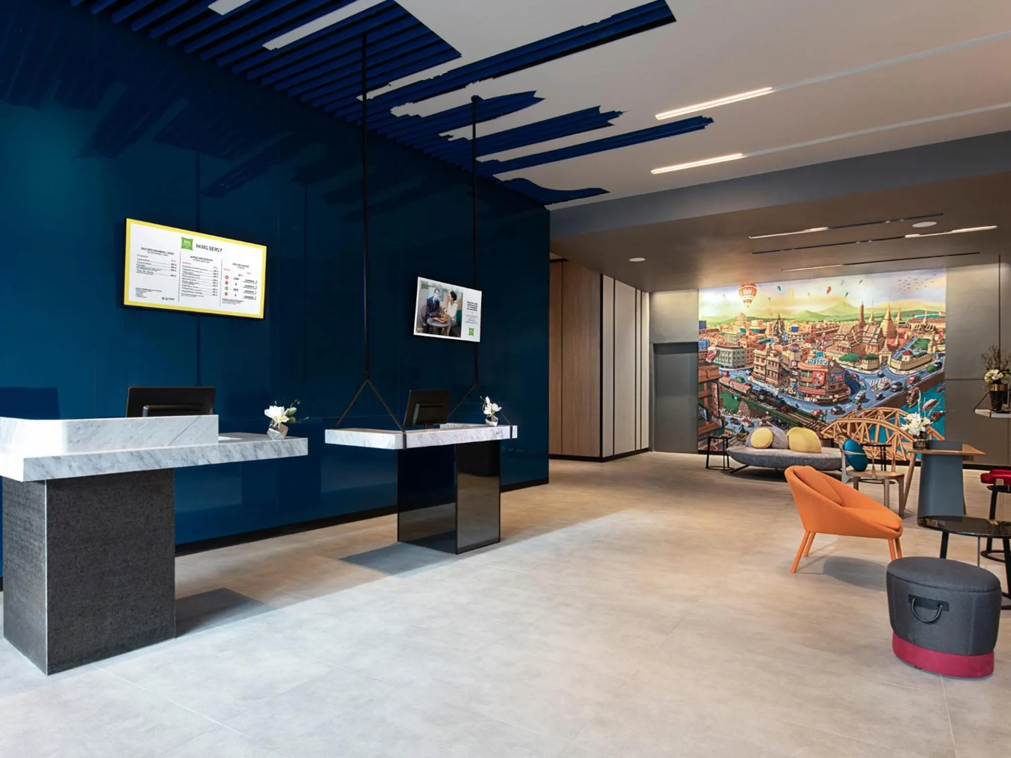 Lobby or reception in ibis Styles Bangkok Sukhumvit 4