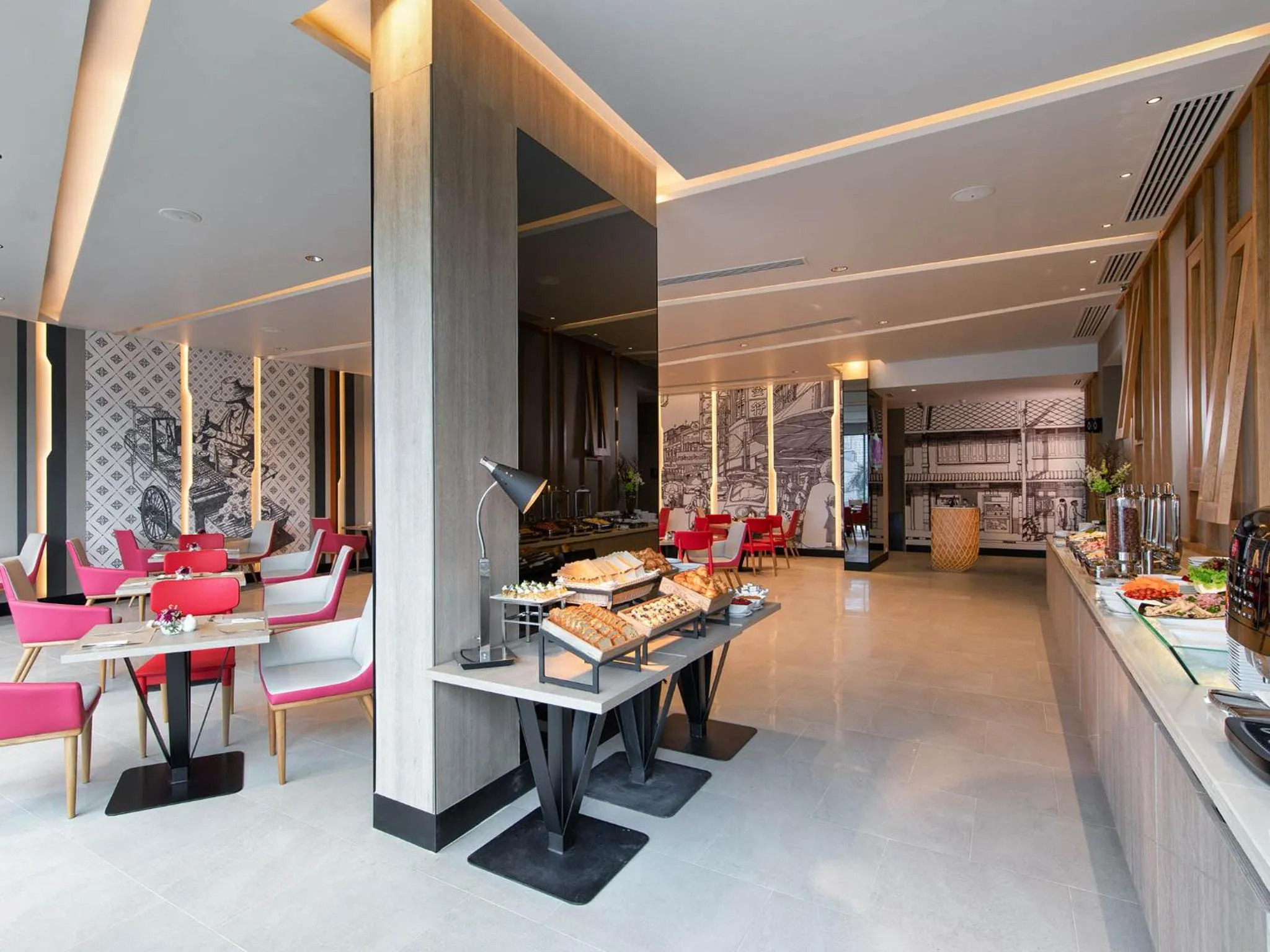 Restaurant/places to eat in ibis Styles Bangkok Sukhumvit 4