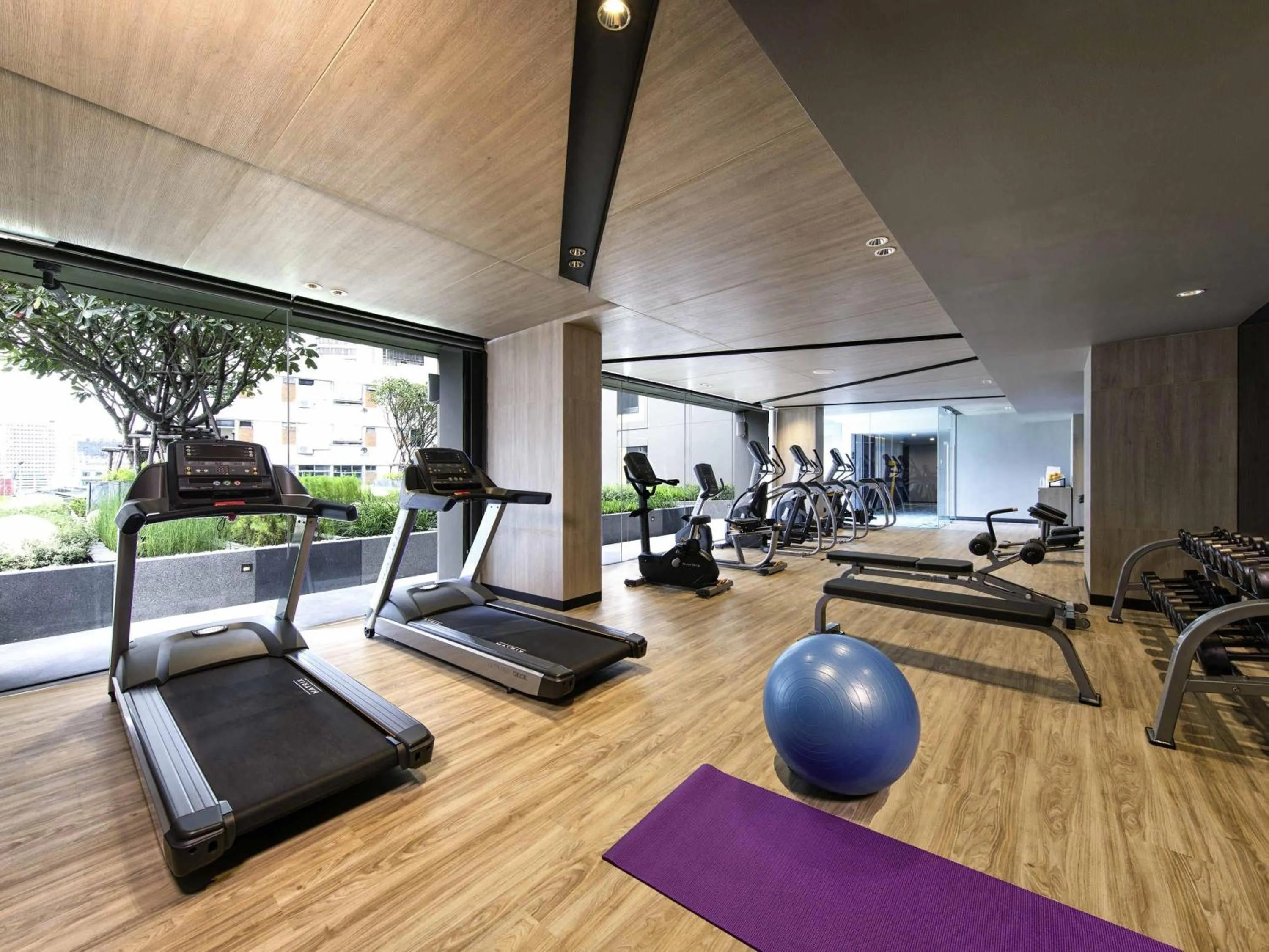 Fitness centre/facilities in Novotel Bangkok Sukhumvit 4