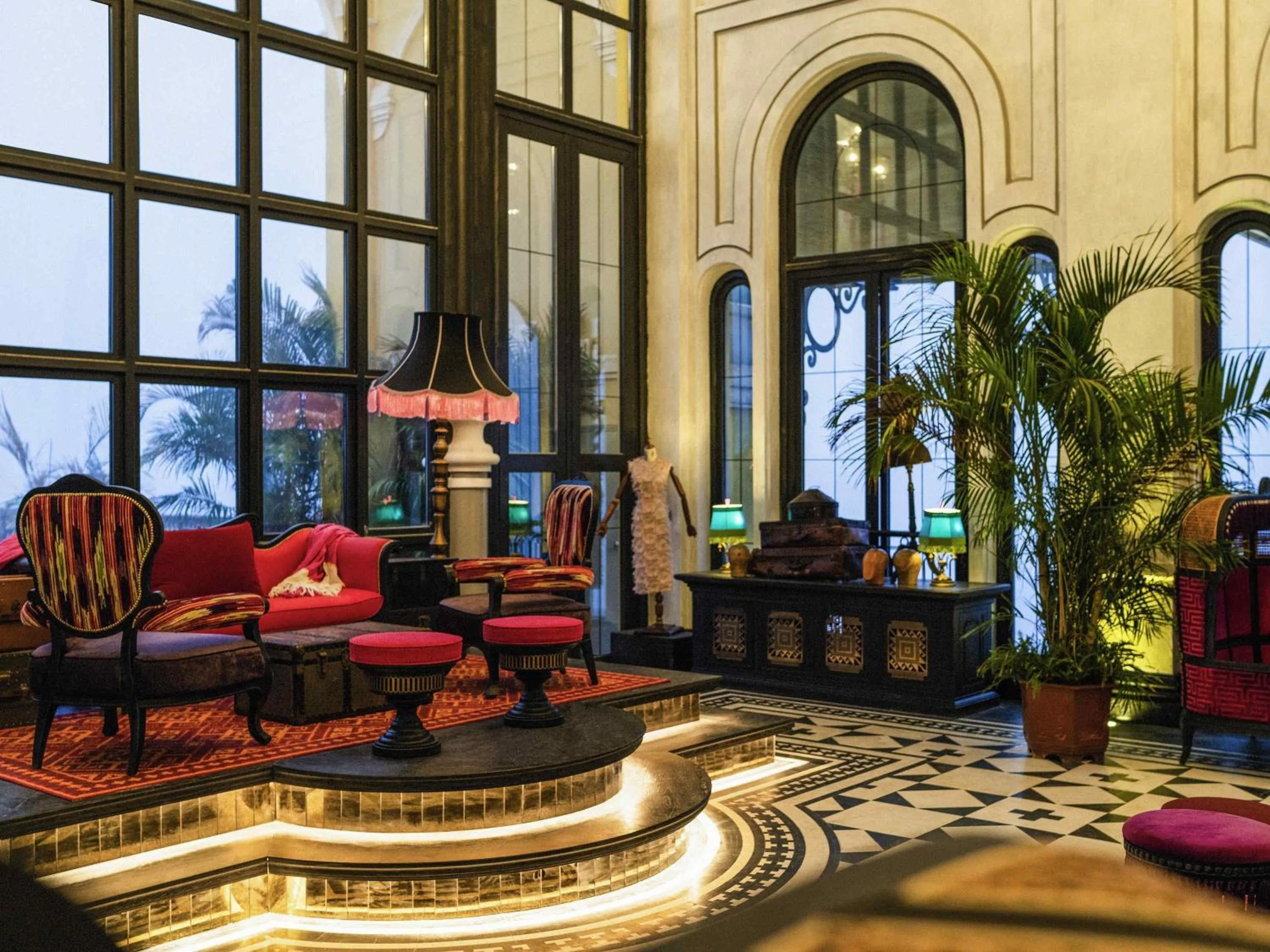 Lounge or bar in Hotel de la Coupole - MGallery