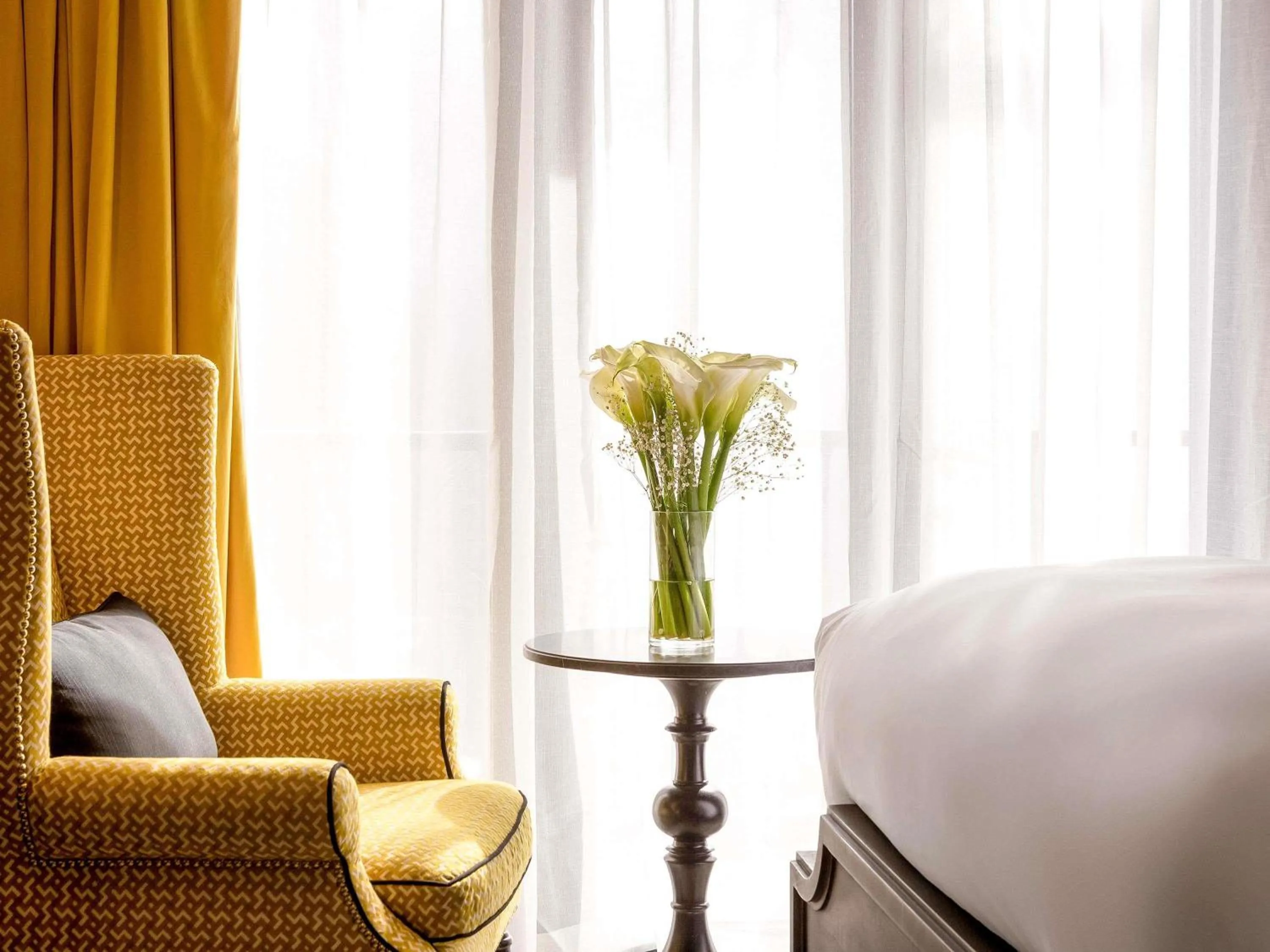 Bedroom, Bed in Hotel de la Coupole - MGallery