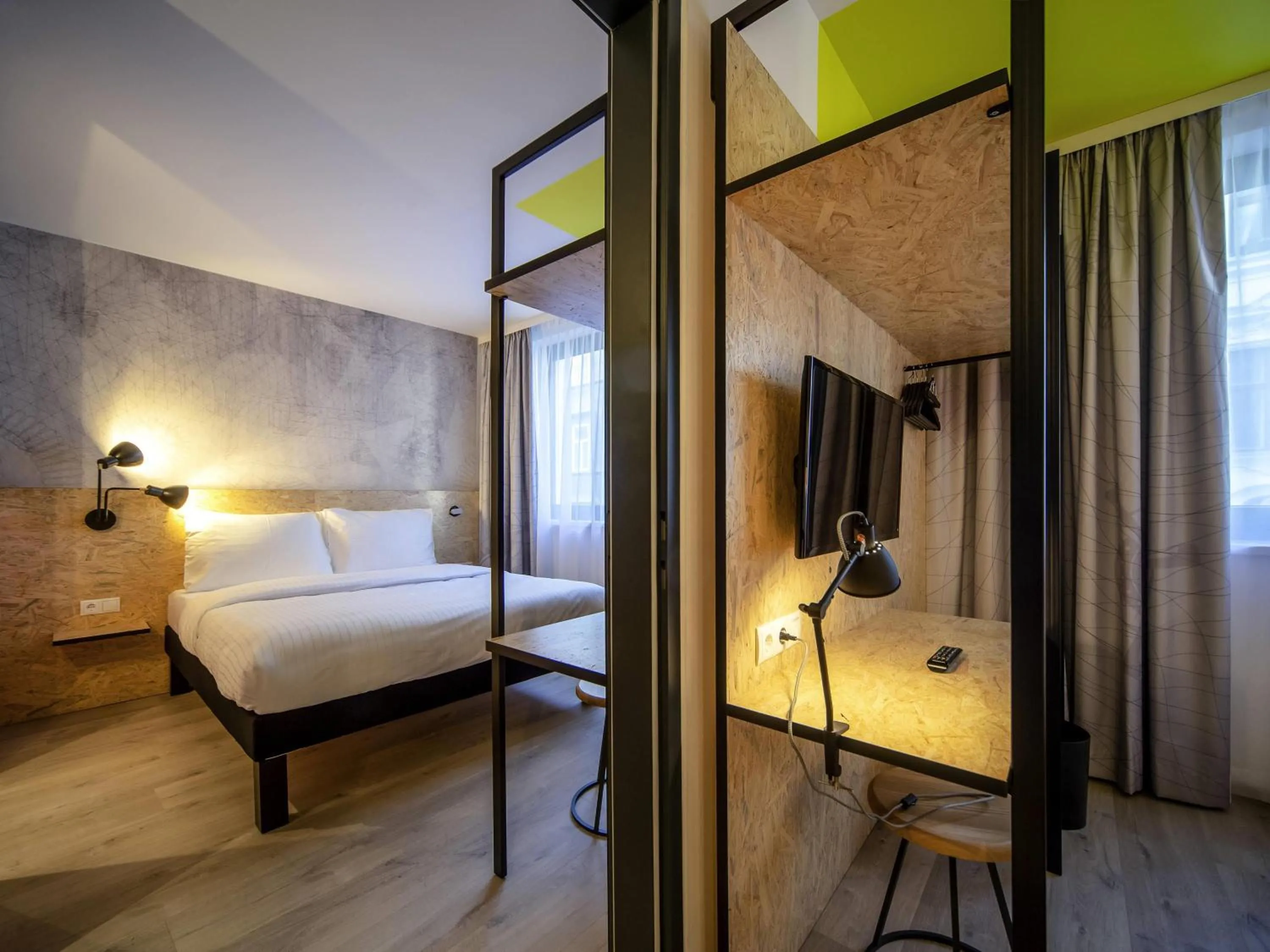 Bedroom, Bed in ibis Styles Wien Messe Prater