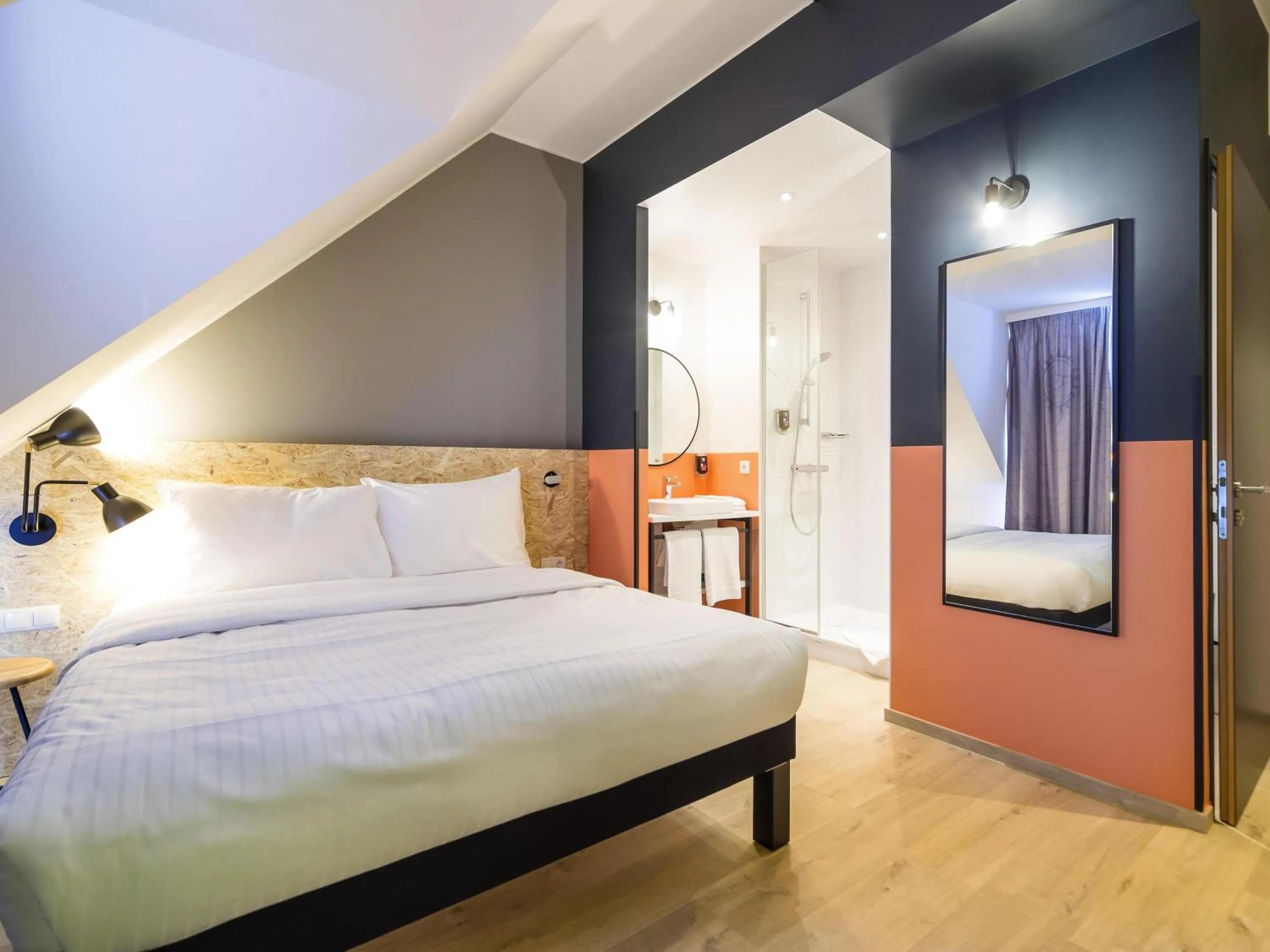 Bedroom, Bed in ibis Styles Wien Messe Prater