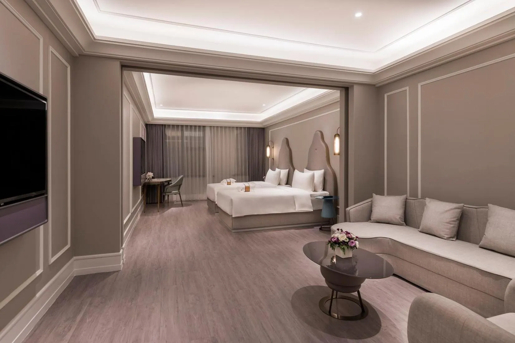 Decorative detail in Mercure Shanghai Yu Garden On the Bund - 5 mins taxi to Nanjing Road and Bund