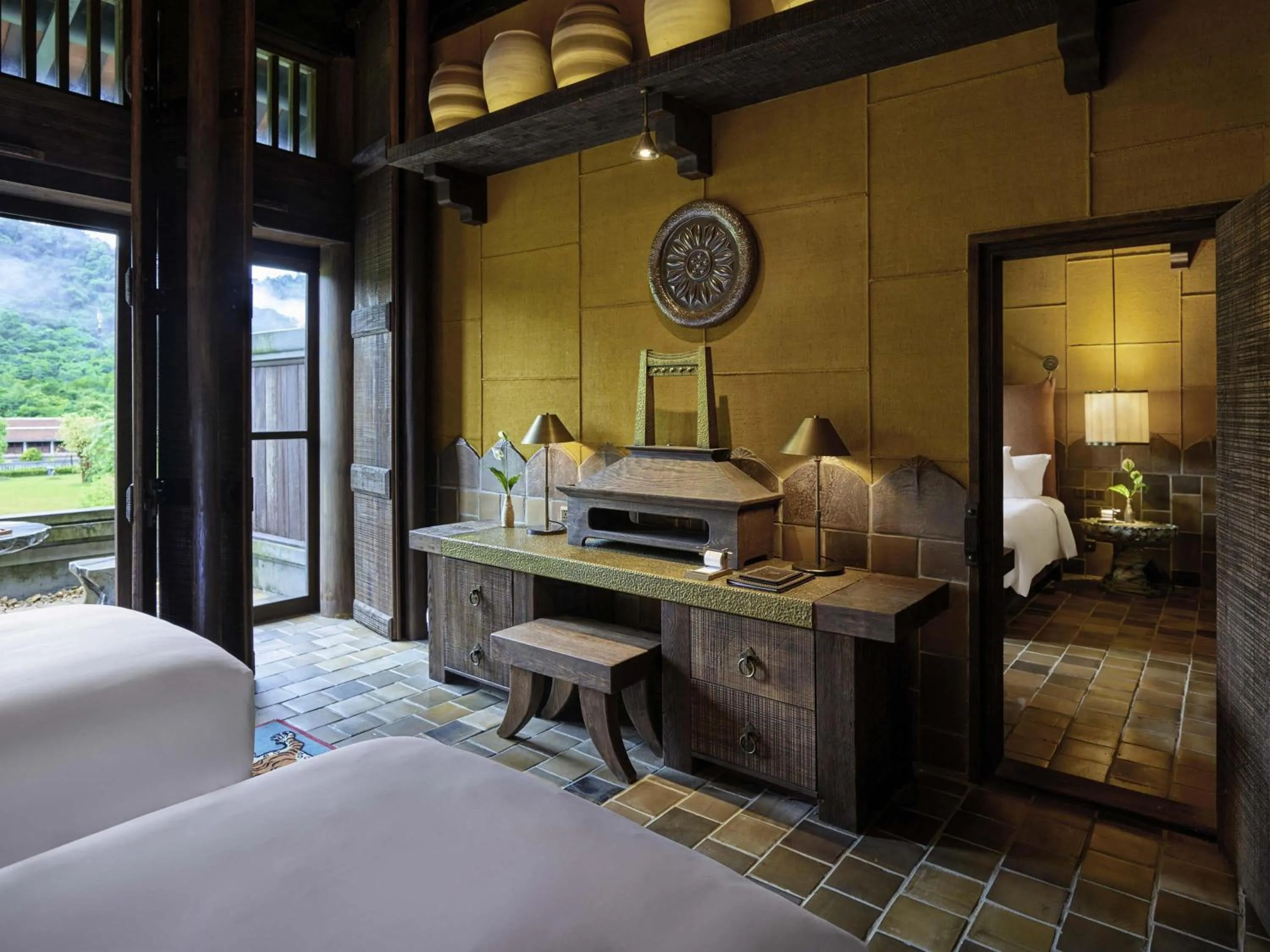 Bedroom, Bed in Legacy Yen Tu - MGallery