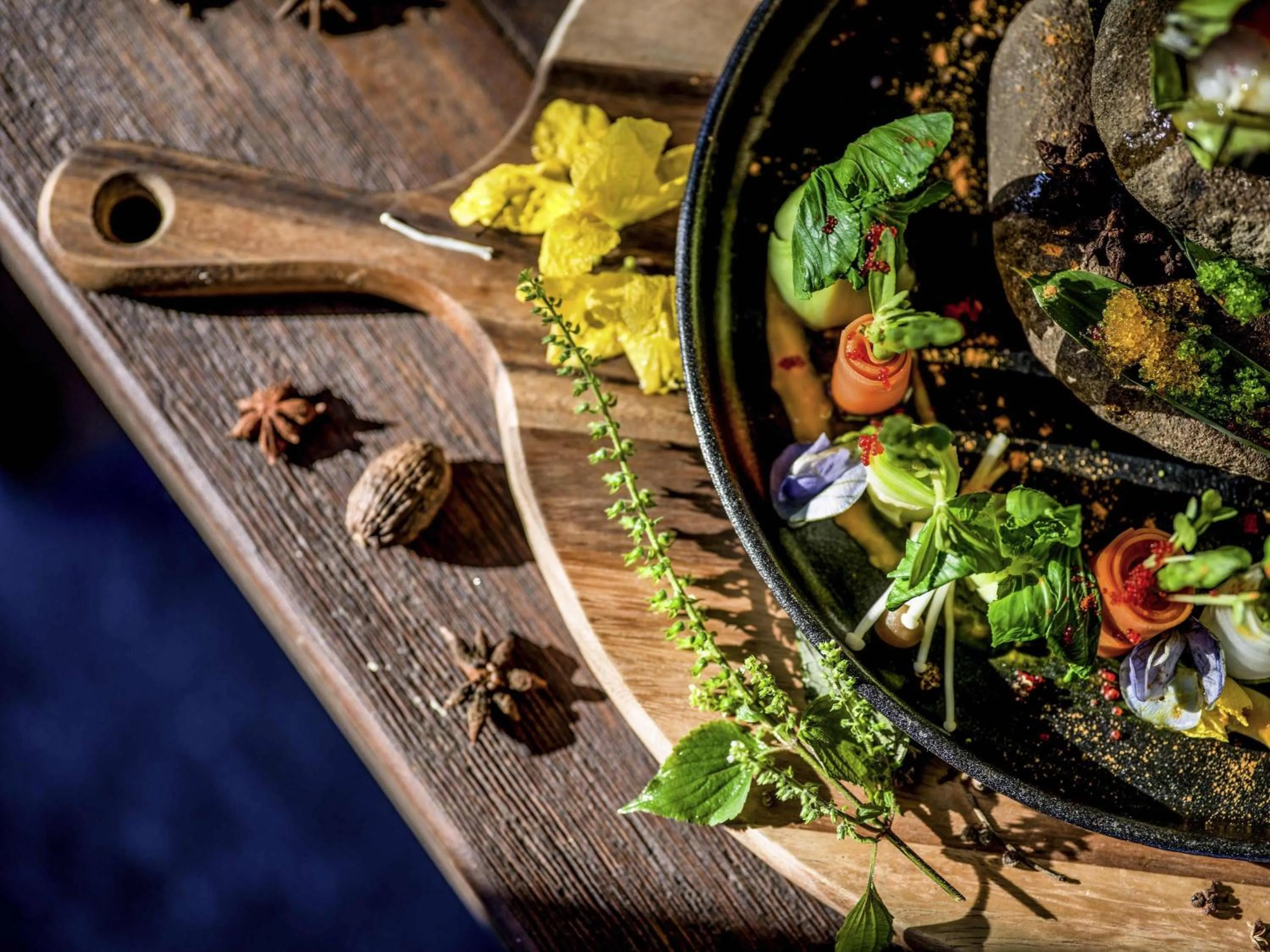 Restaurant/places to eat in Legacy Yen Tu - MGallery