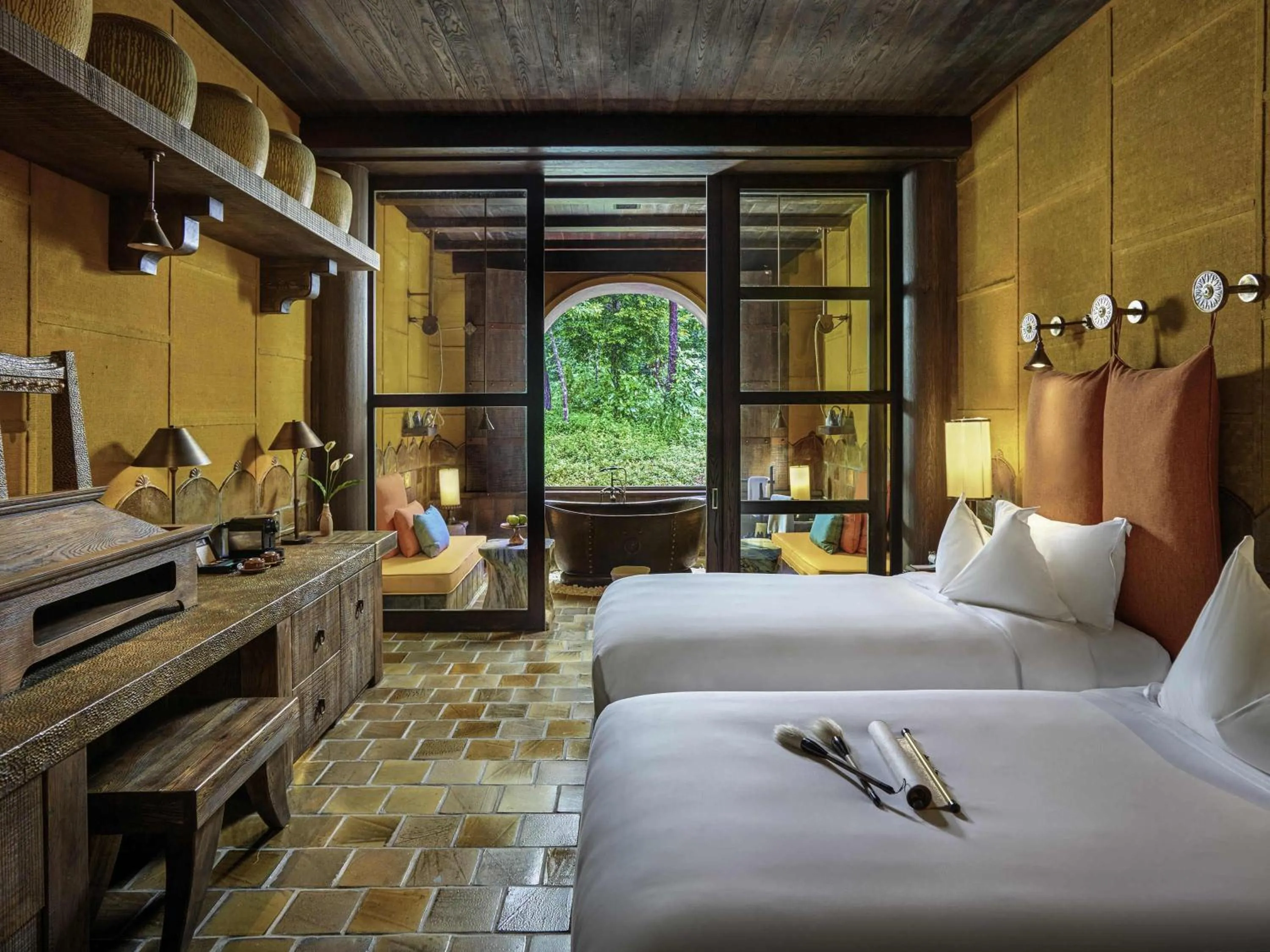 Bedroom, Bed in Legacy Yen Tu - MGallery