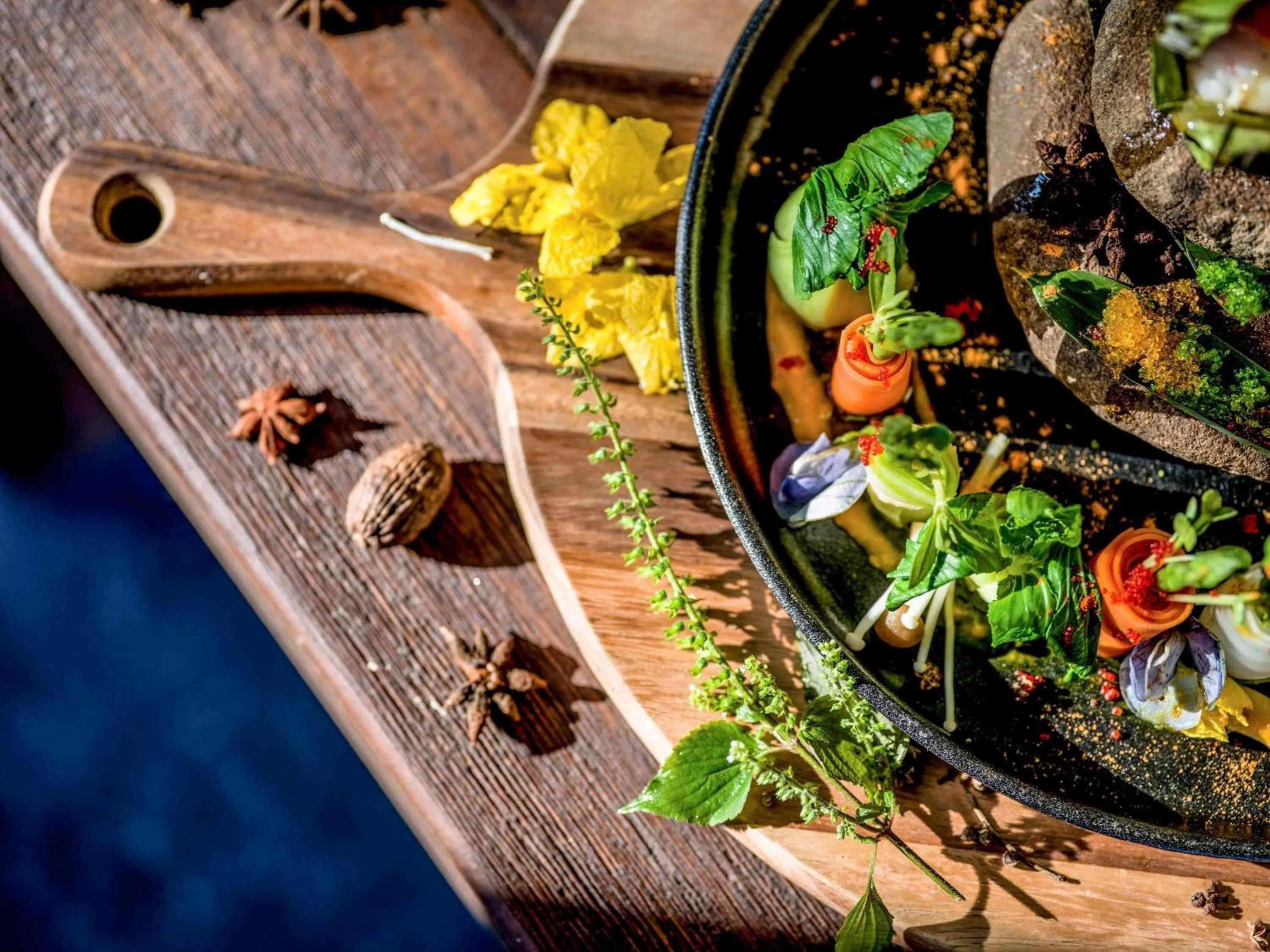 Restaurant/places to eat in Legacy Yen Tu - MGallery