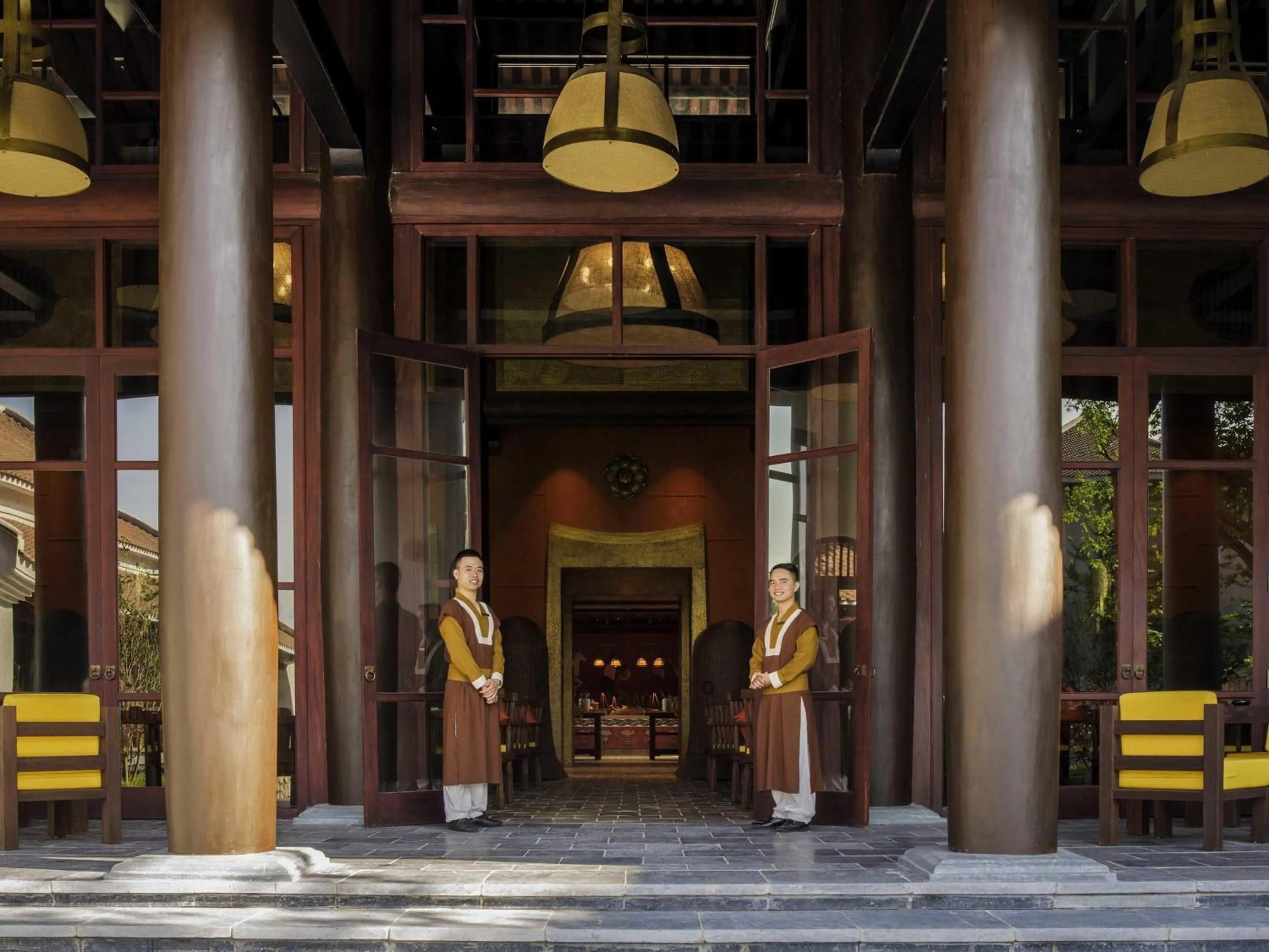 Restaurant/places to eat in Legacy Yen Tu - MGallery