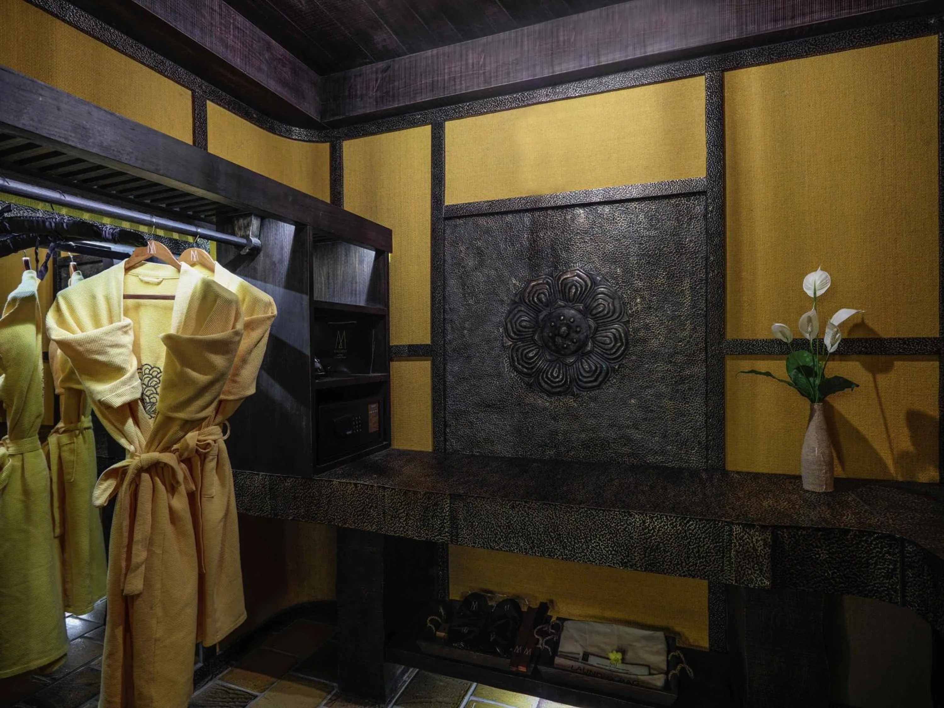 Bedroom in Legacy Yen Tu - MGallery