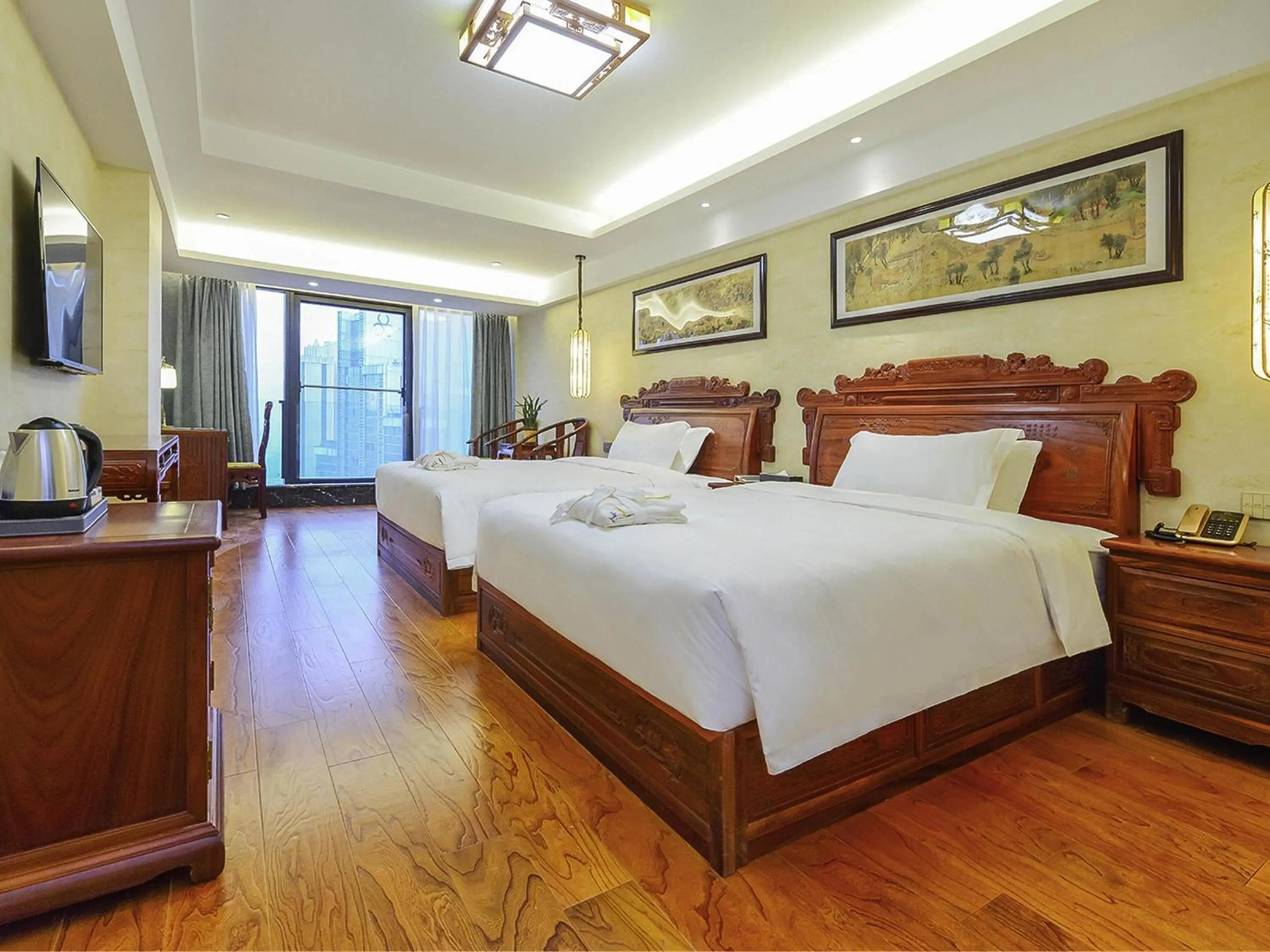 Bedroom, Bed in Mercure Chongqing Downtown