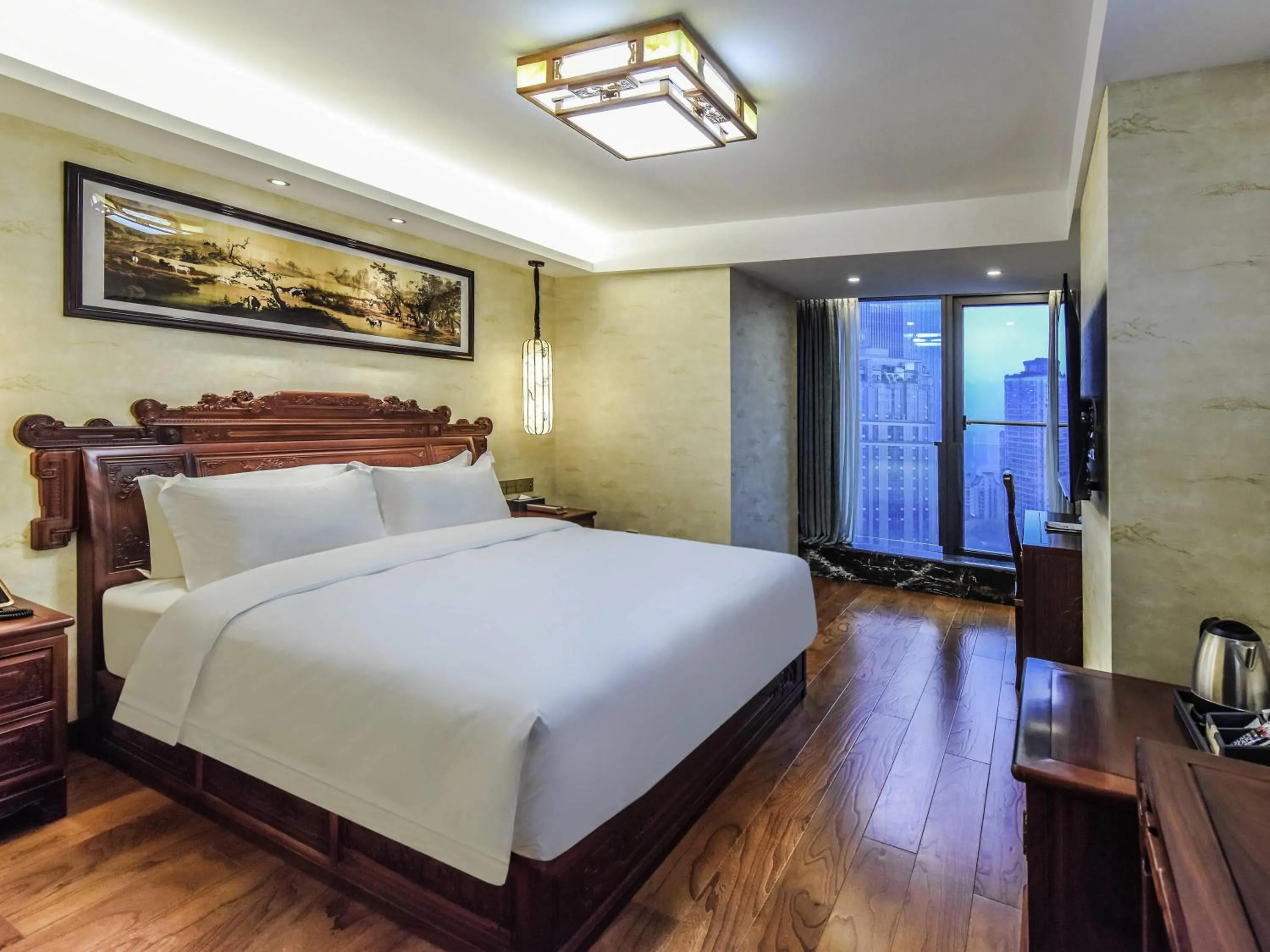 Bedroom, Bed in Mercure Chongqing Downtown