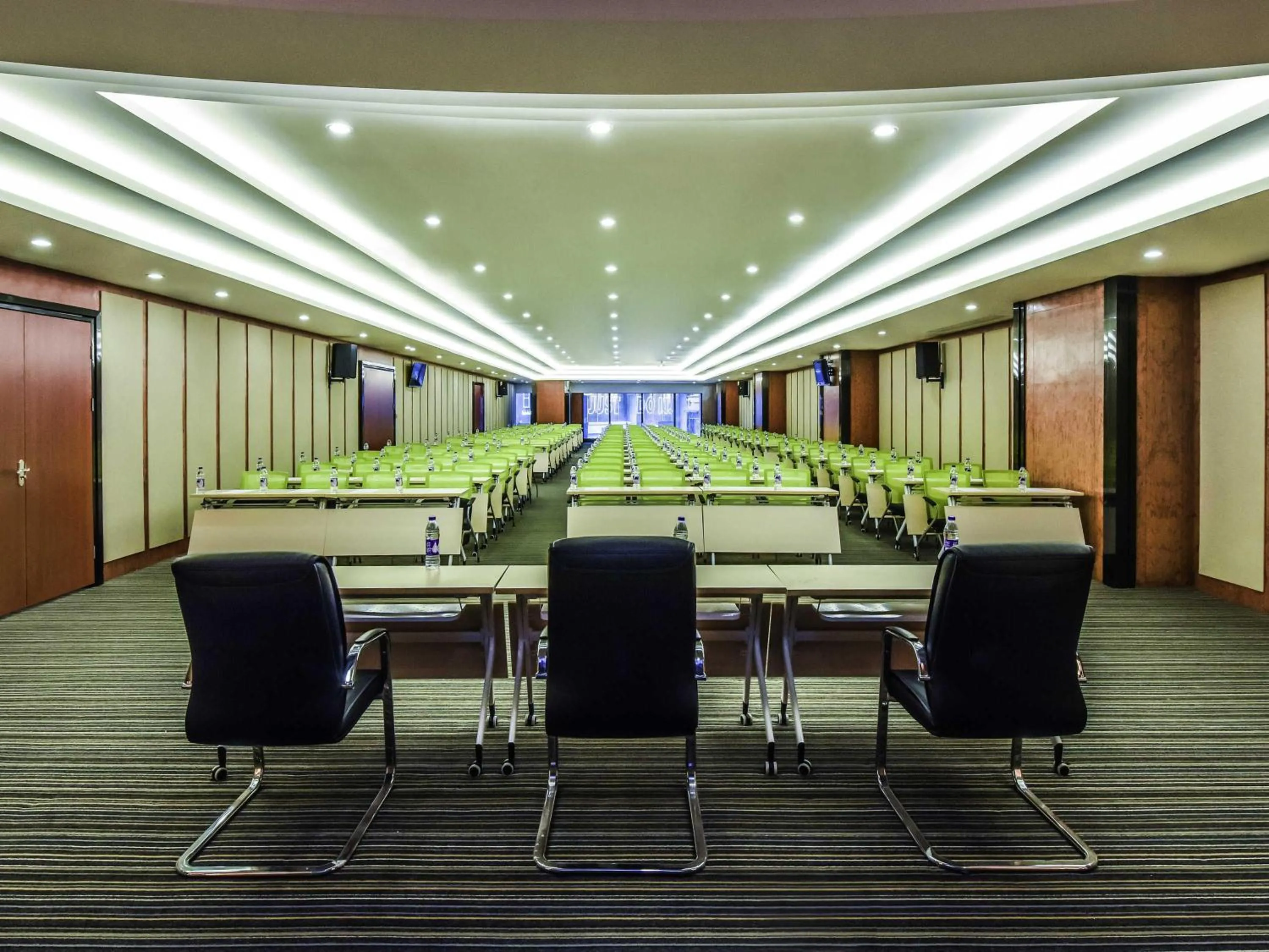 Meeting/conference room in Mercure Chongqing Downtown