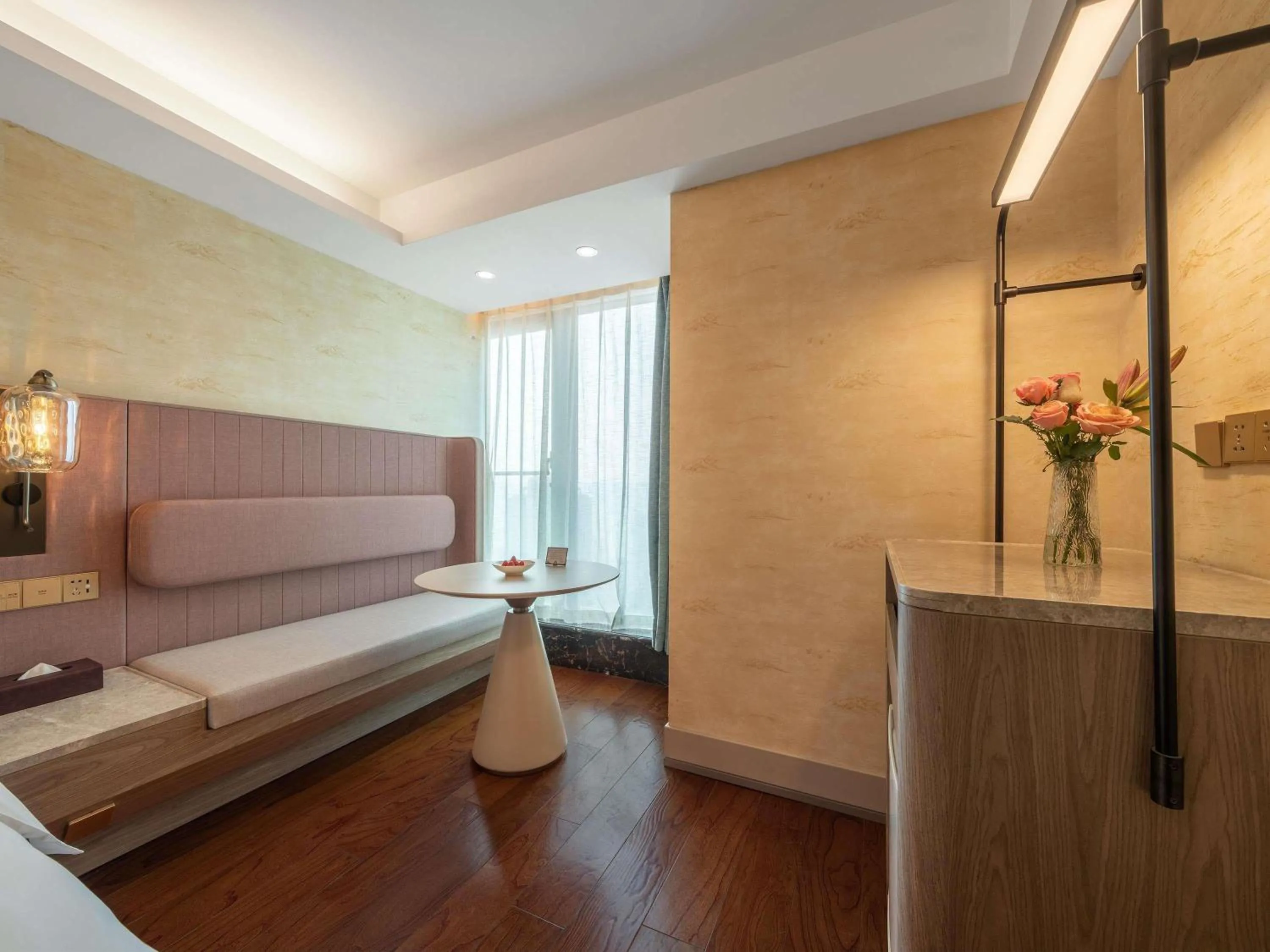 Bedroom in Mercure Chongqing Downtown
