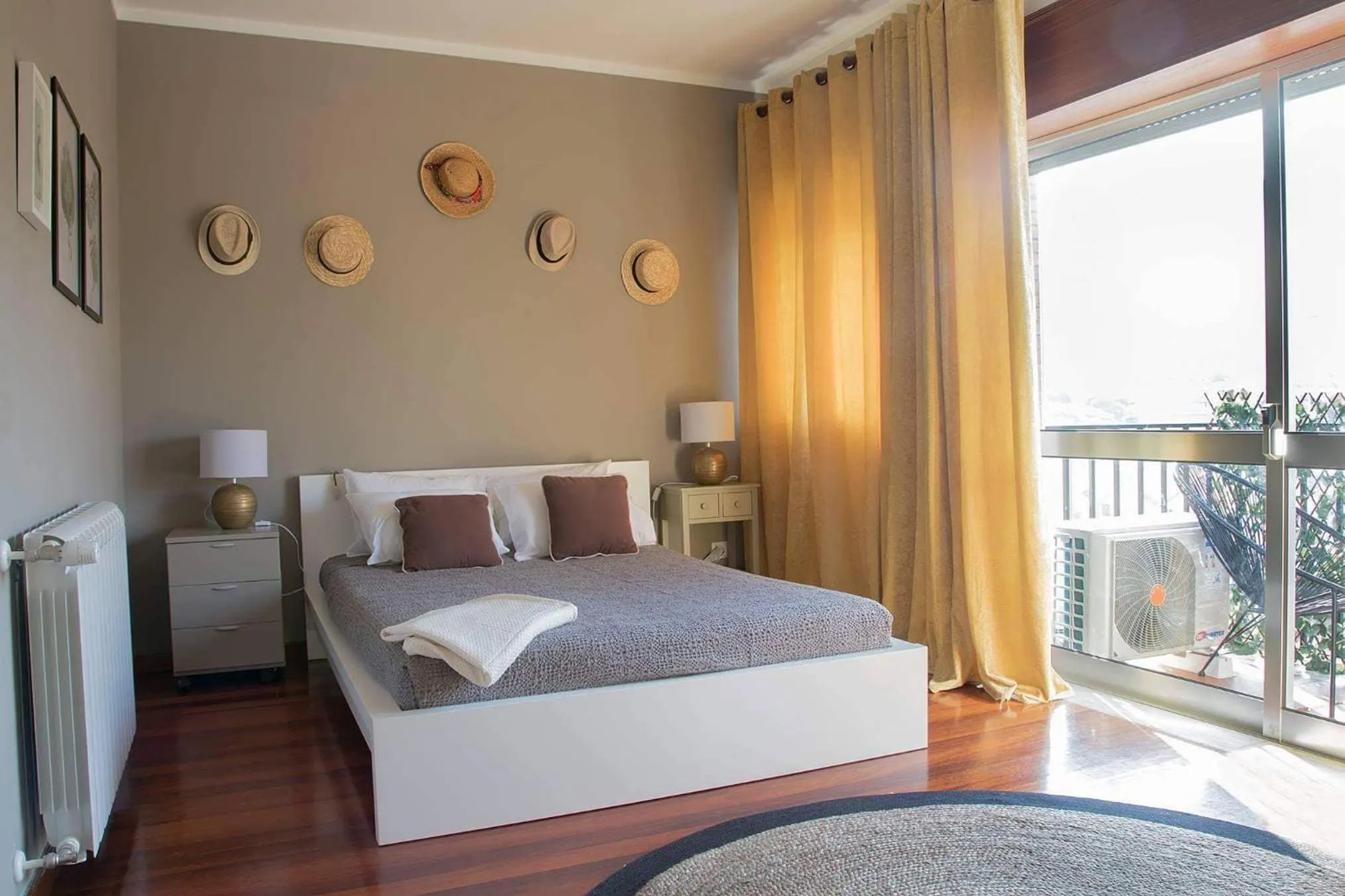 Bed in The Rooftop Suites