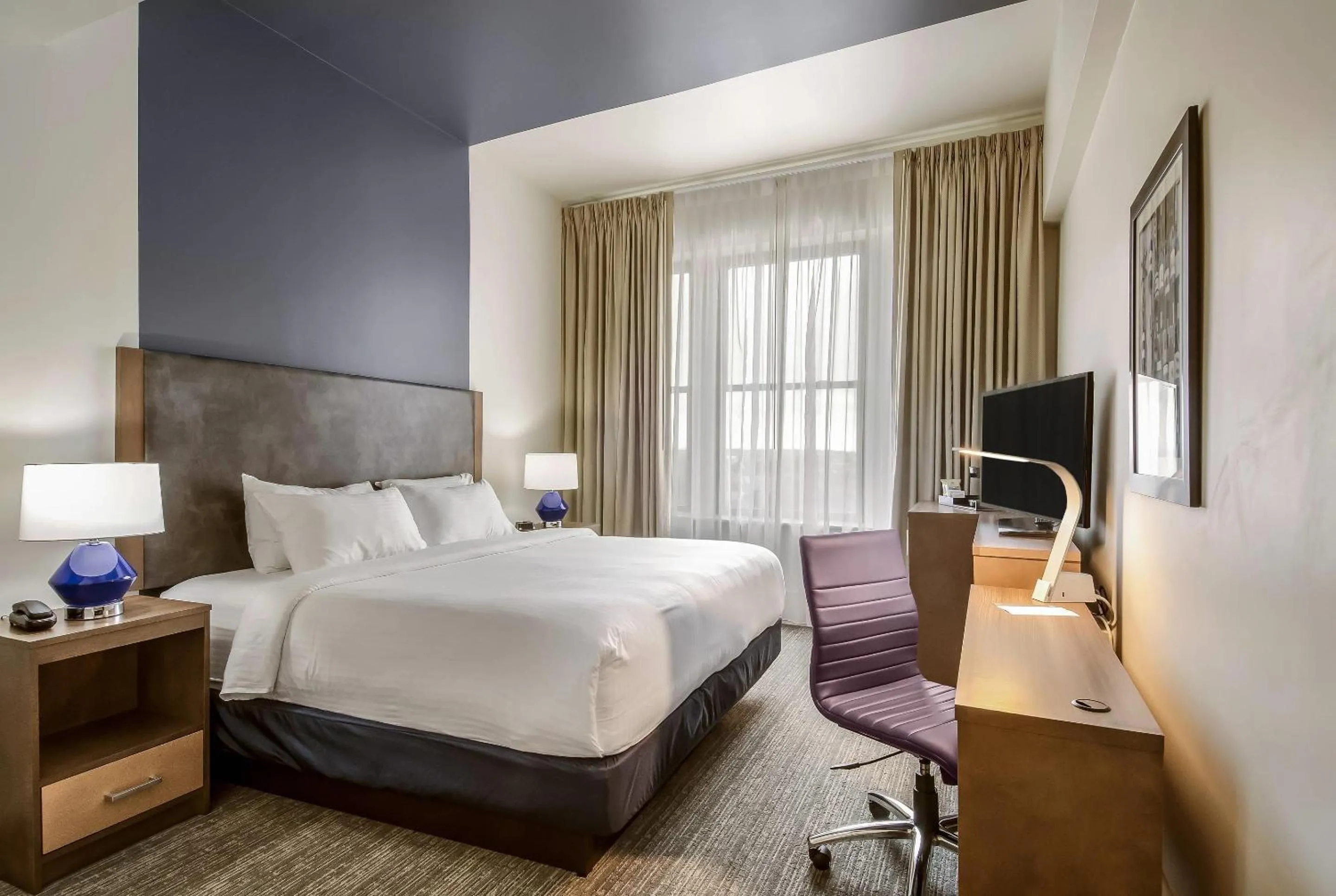 Bedroom, Bed in New Bedford Harbor Hotel, an Ascend Collection Hotel