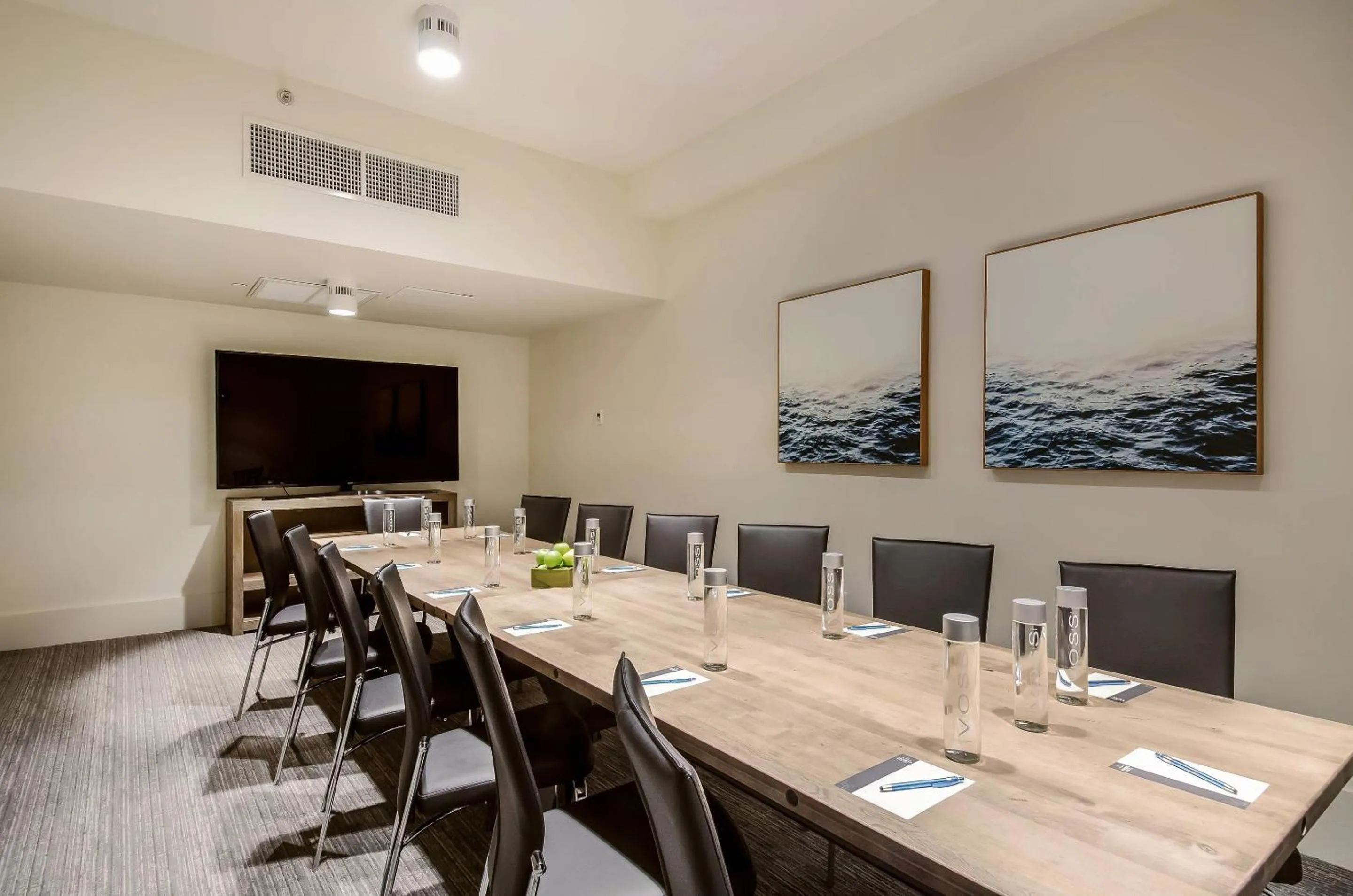 Meeting/conference room in New Bedford Harbor Hotel, an Ascend Collection Hotel