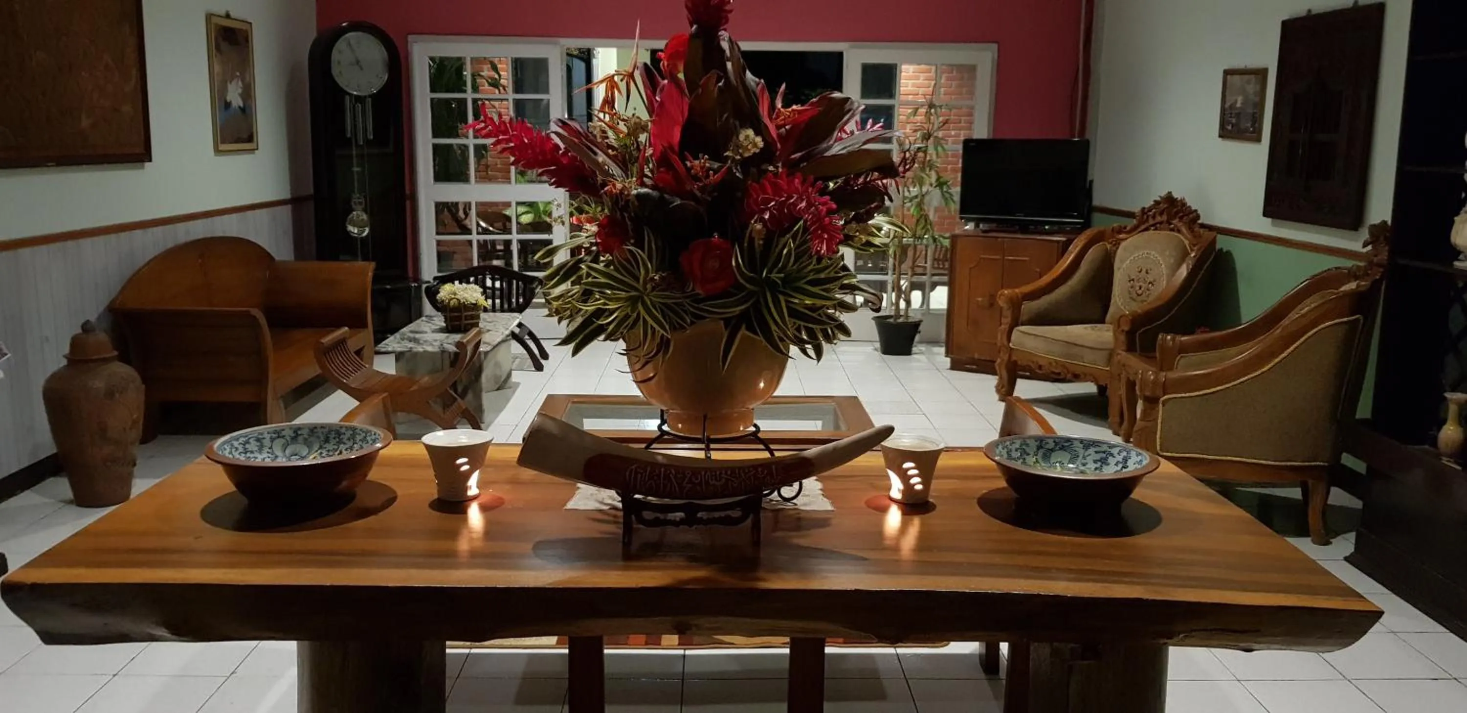 Living room in Mandalawangi Hotel Syariah