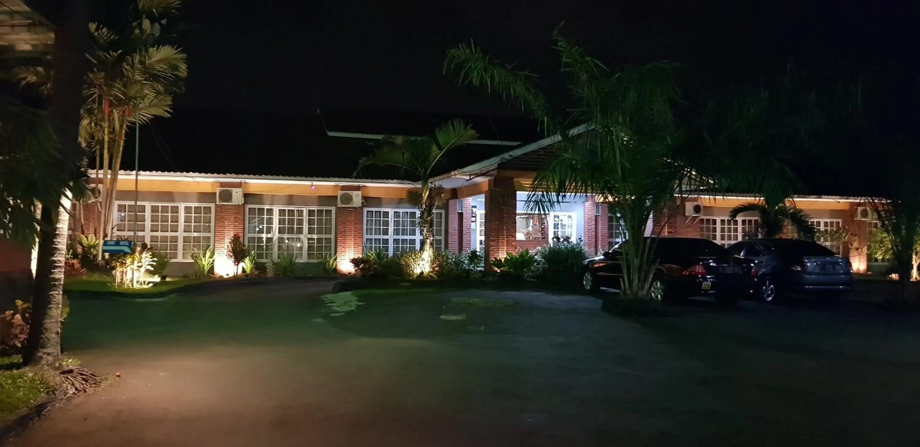 Neighbourhood in Mandalawangi Hotel Syariah