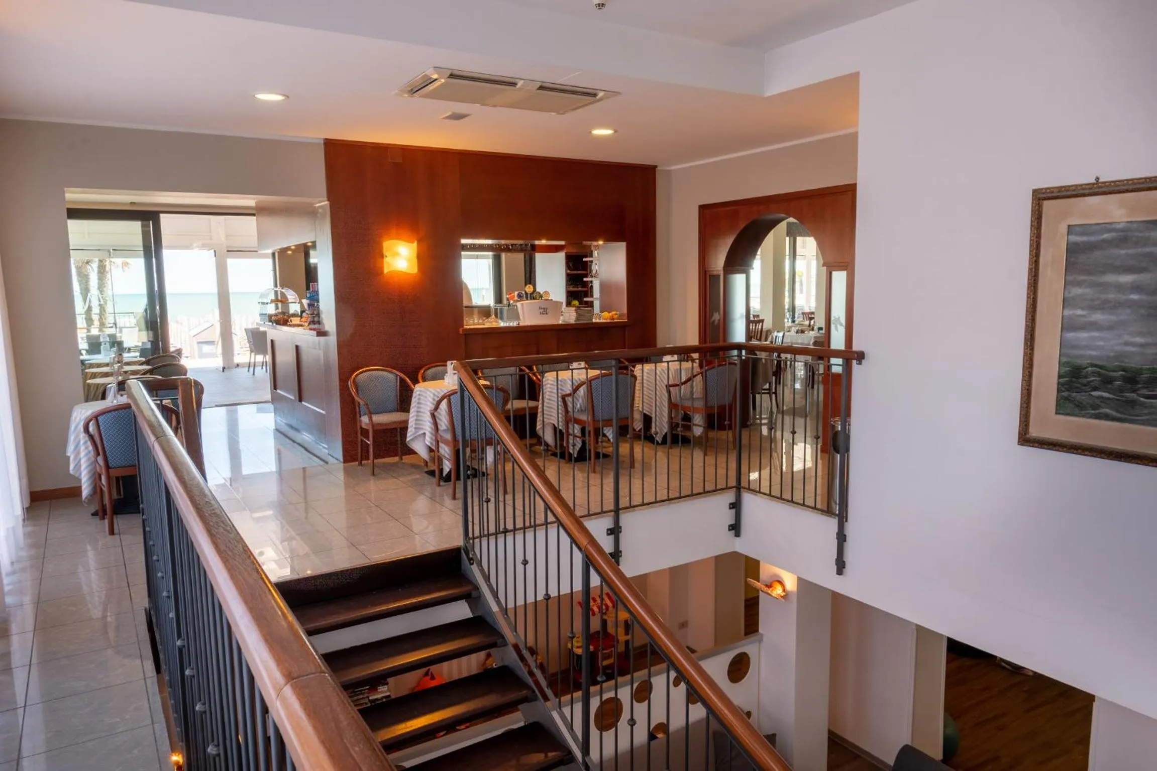 Dining area in Hotel Nettuno