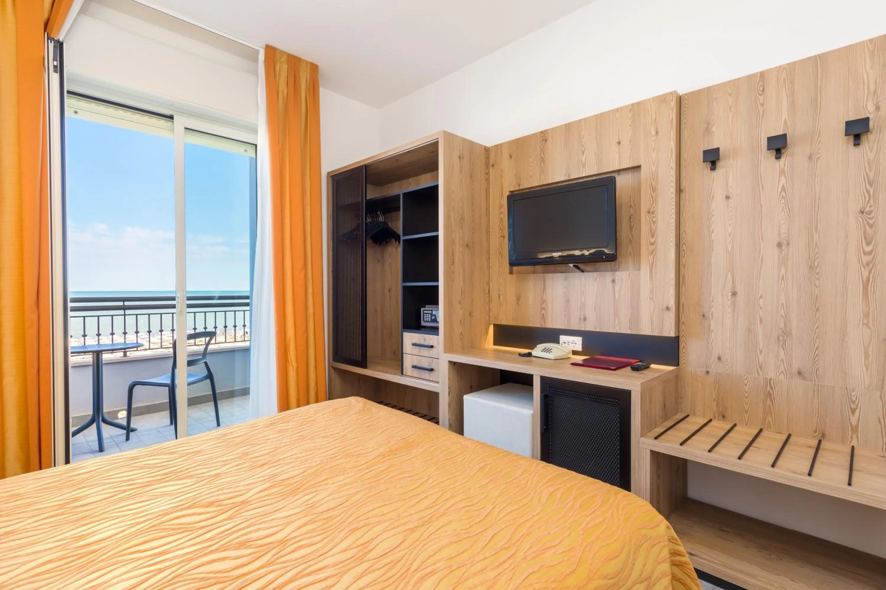 Photo of the whole room, Bed in Hotel Nettuno