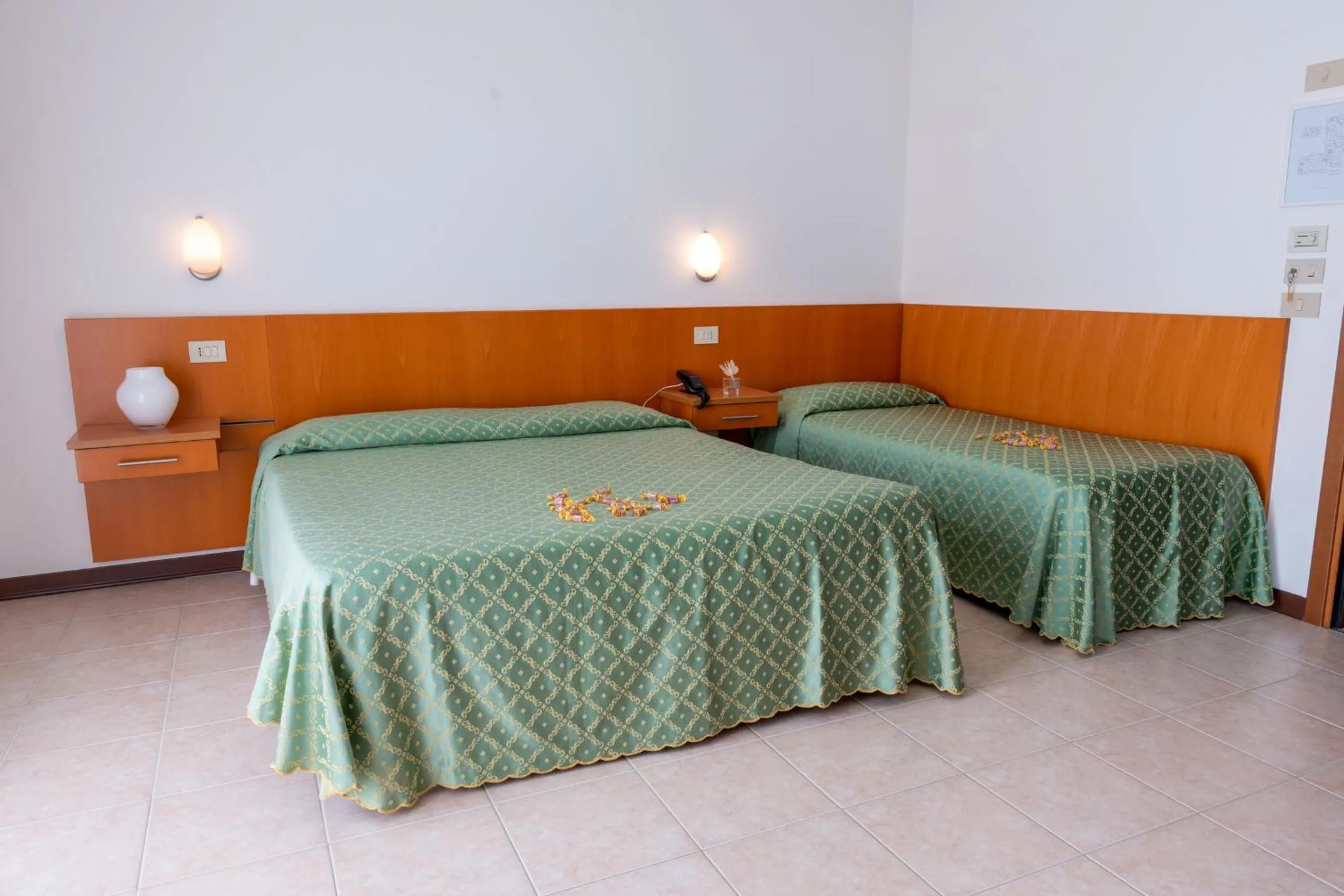 Bed in Hotel Nettuno