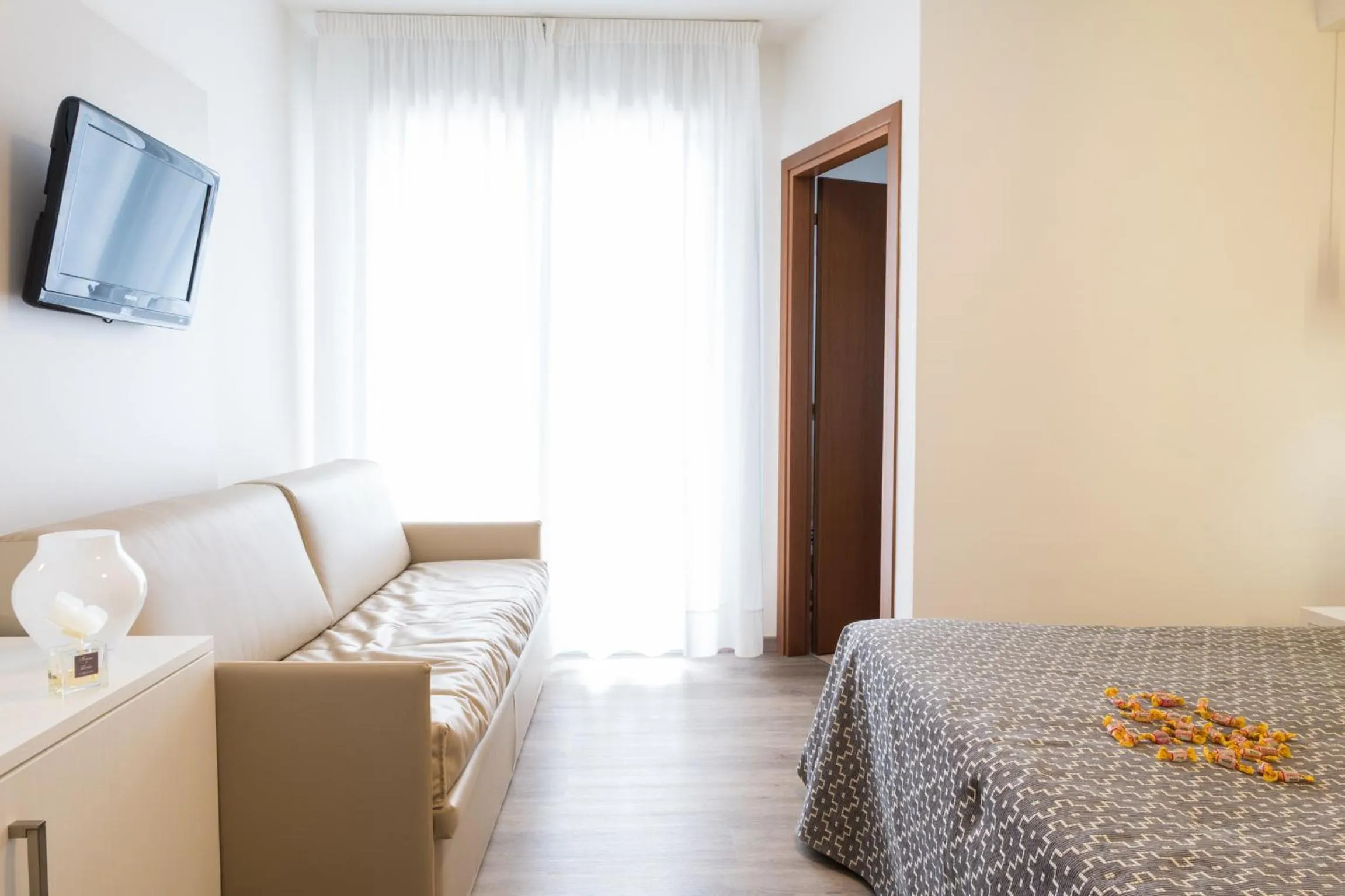 Bed in Hotel Nettuno