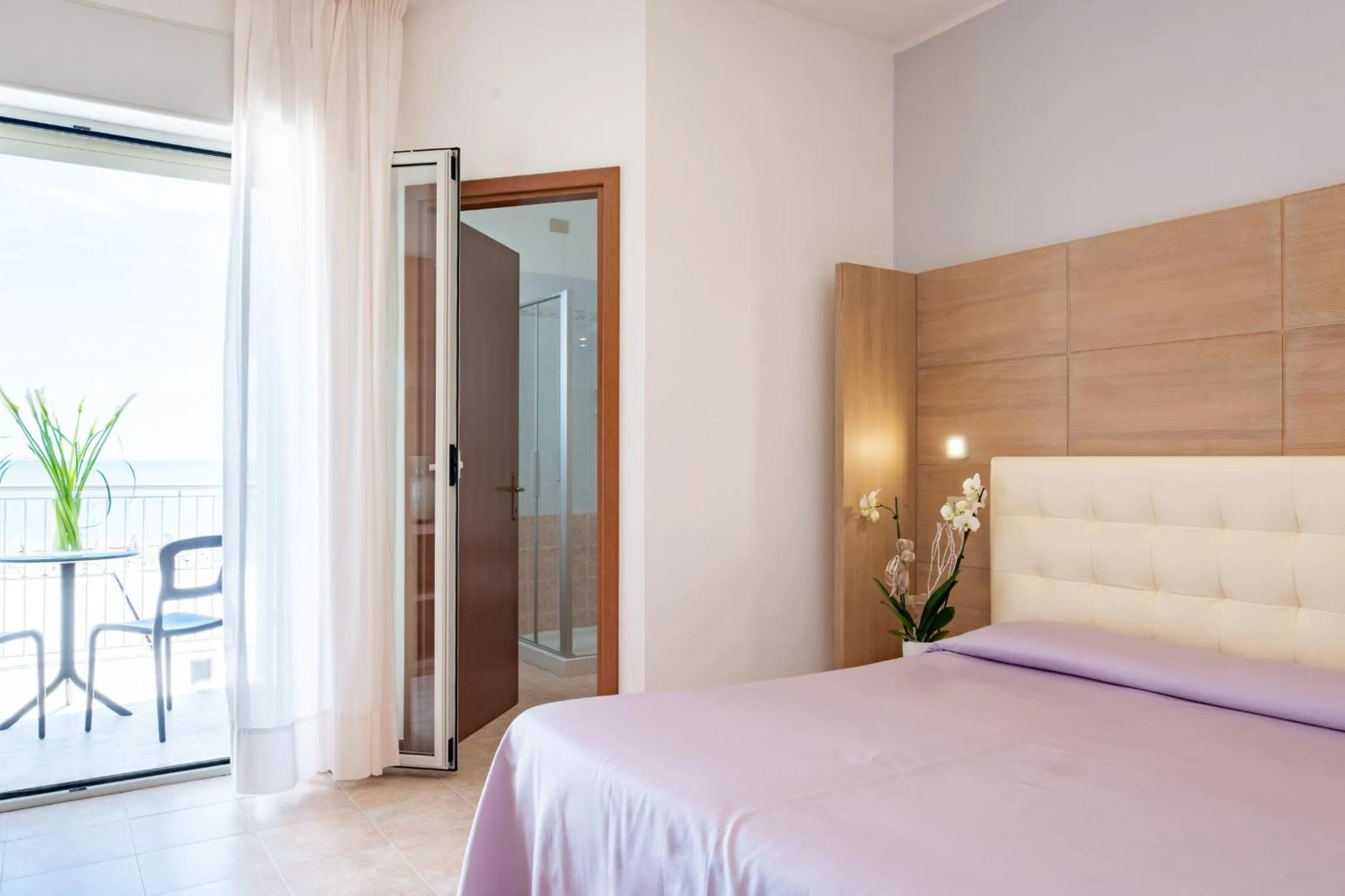 Bedroom, Bed in Hotel Nettuno