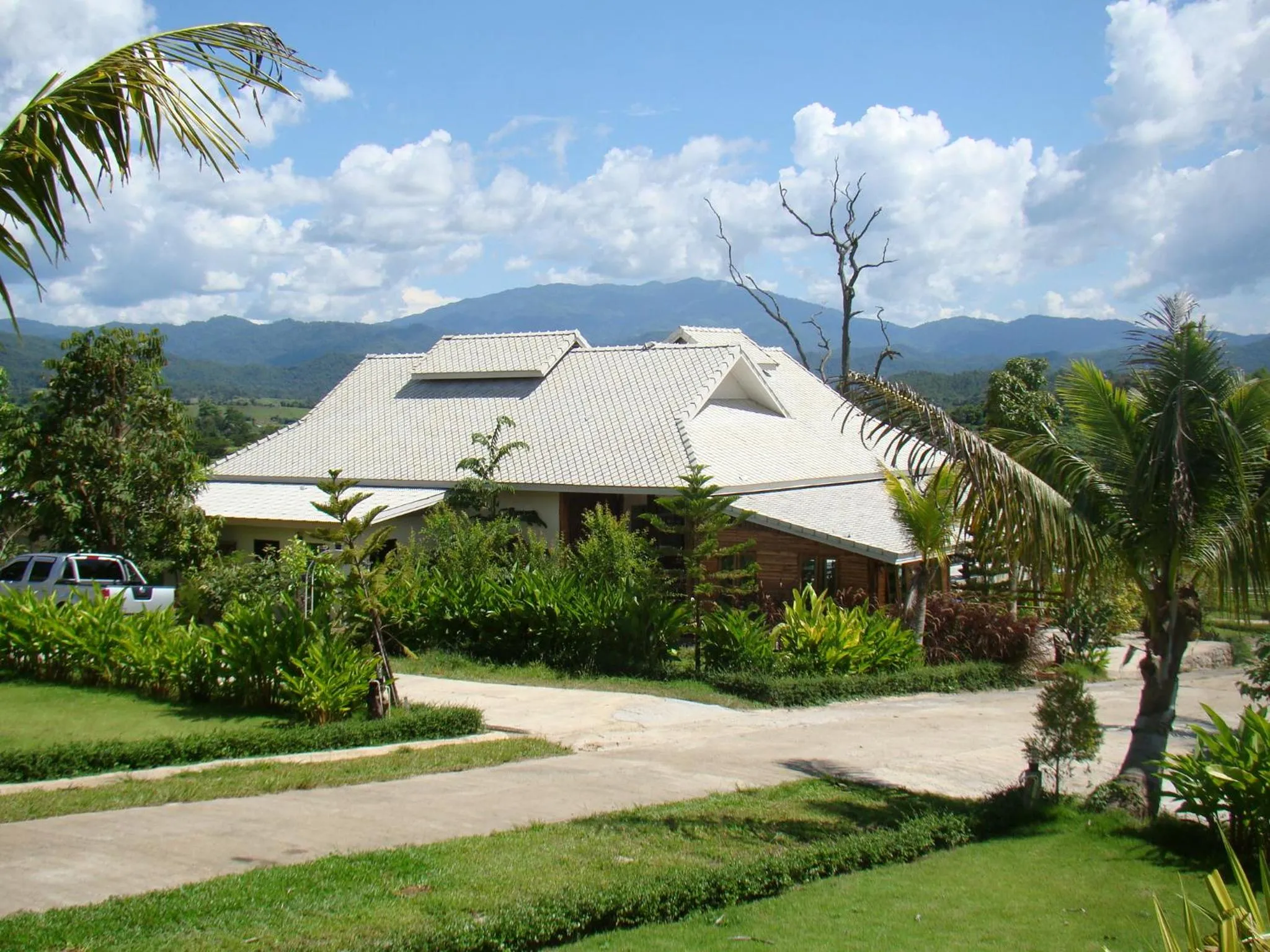 Restaurant/places to eat in Pai Iyara Resort