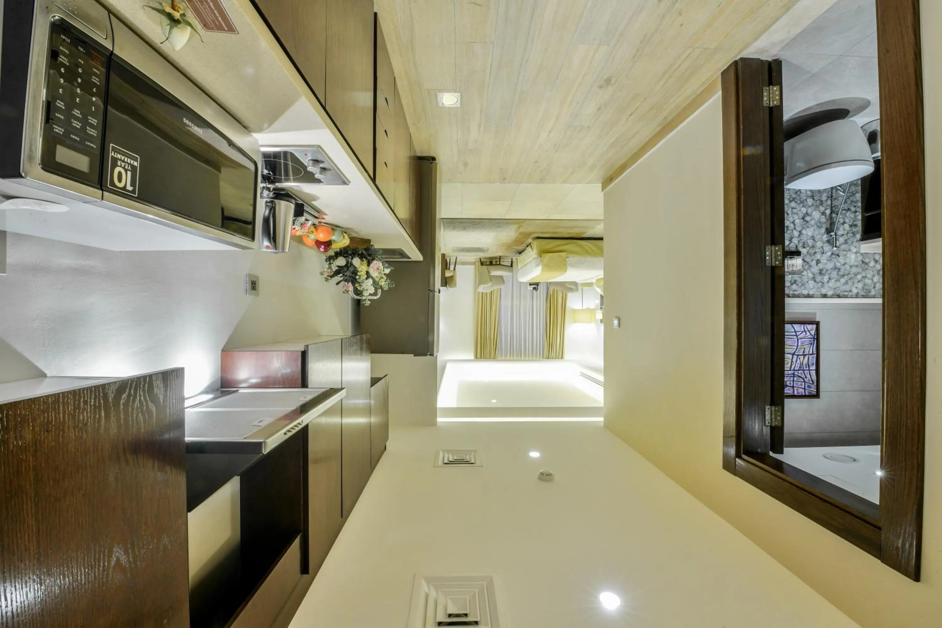 Kitchen or kitchenette in Downtown Hotel Apartments